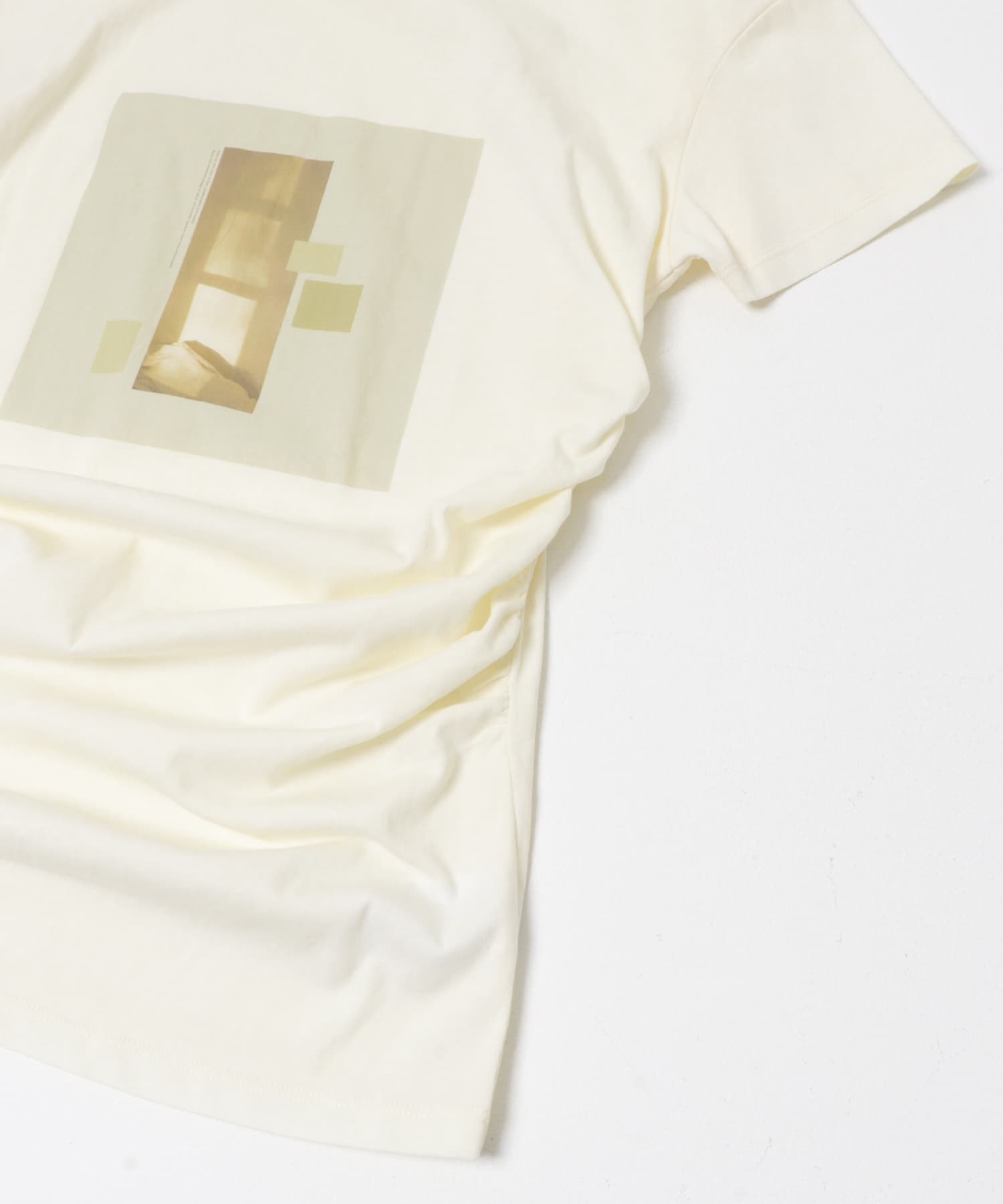 ドレーププリントTEE IVORY One