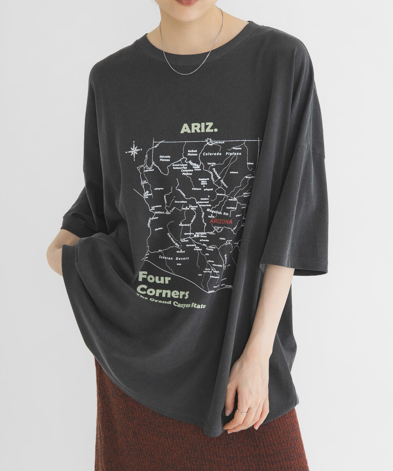 オーバーサイズプリントTEE