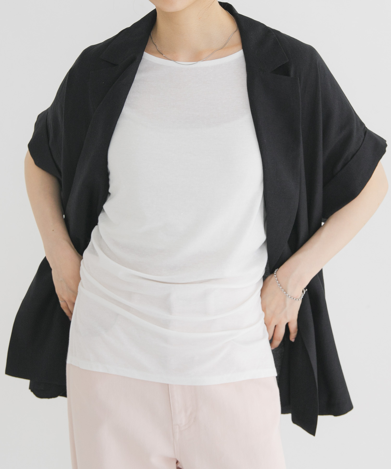 身長：160cm サイズ：one