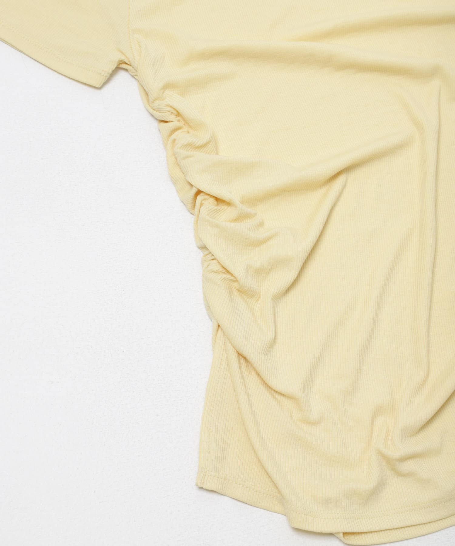 シャーリングスリットTEE YELLOW One