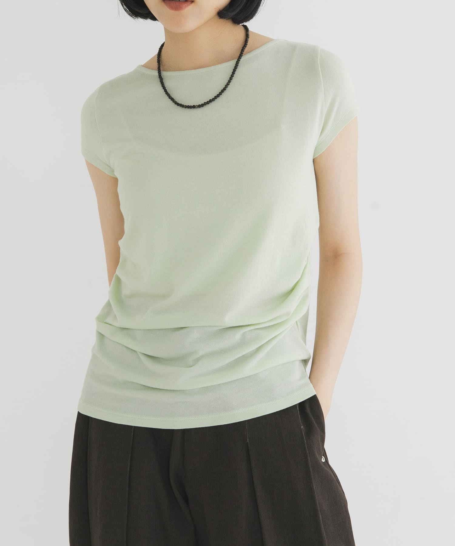 タックドレープTEE