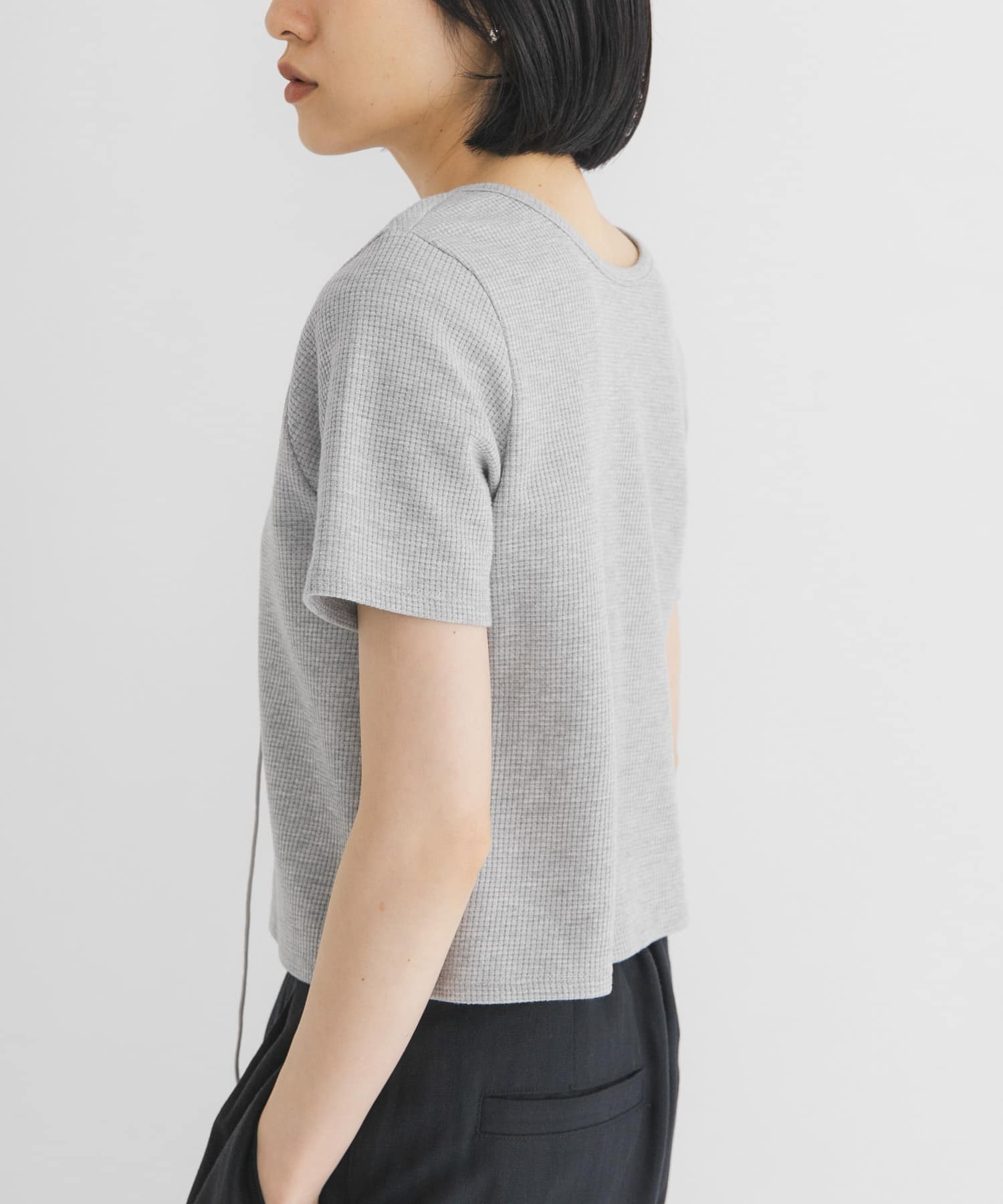 TOP GRAY