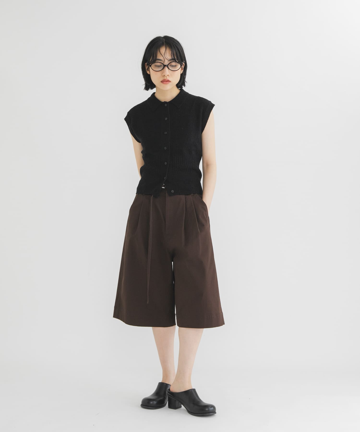スリーブレスニットシャツ BLACK One