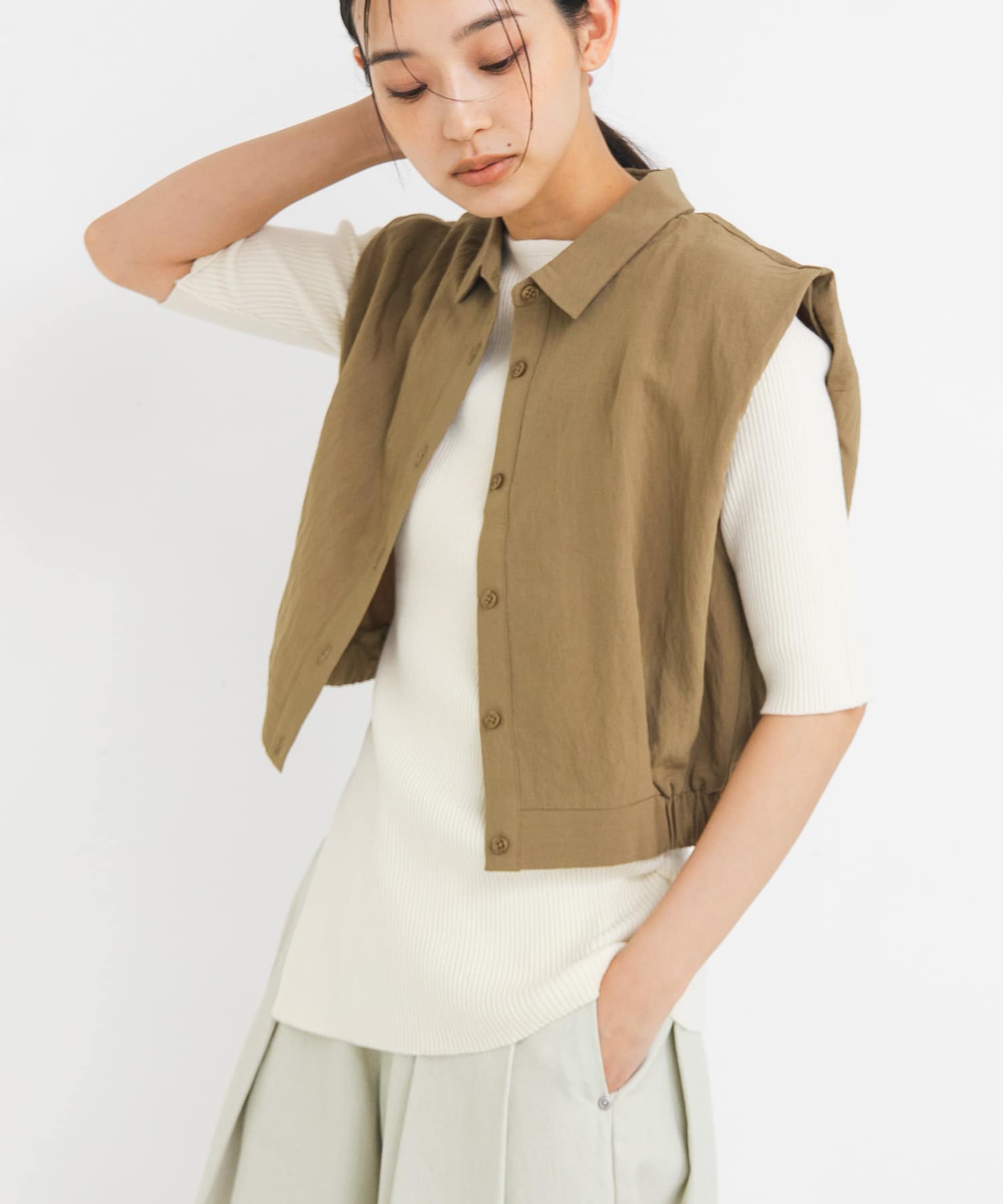 身長 : 163cm サイズ : one