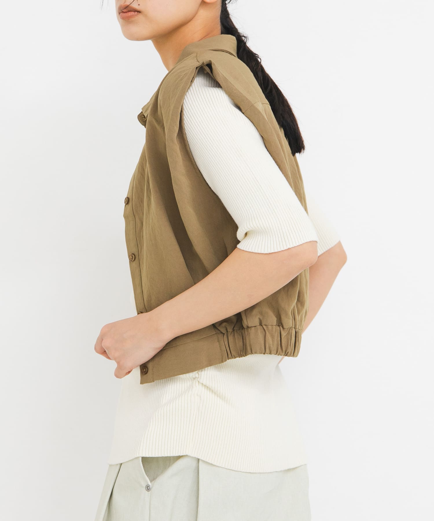 身長 : 163cm サイズ : one