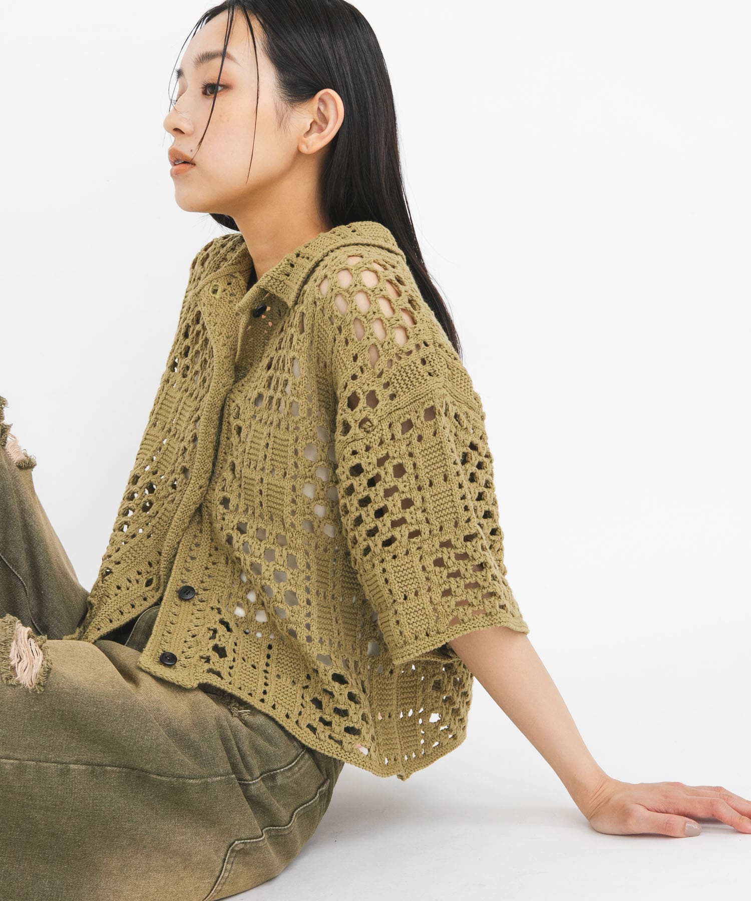 KHAKI