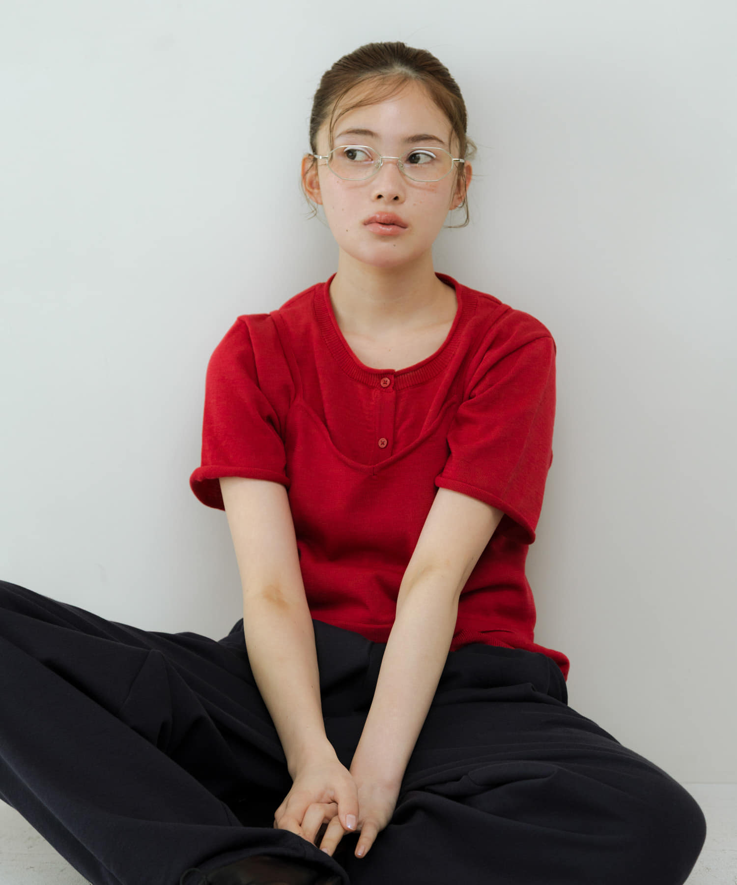 身長 : 159cm サイズ : one