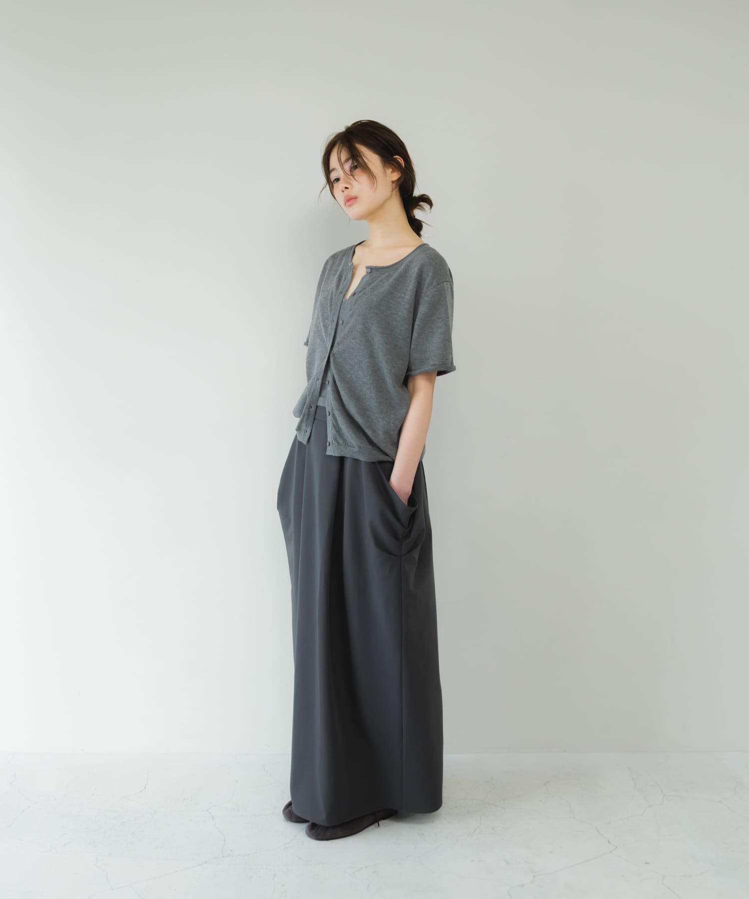 身長 : 159cm サイズ : one