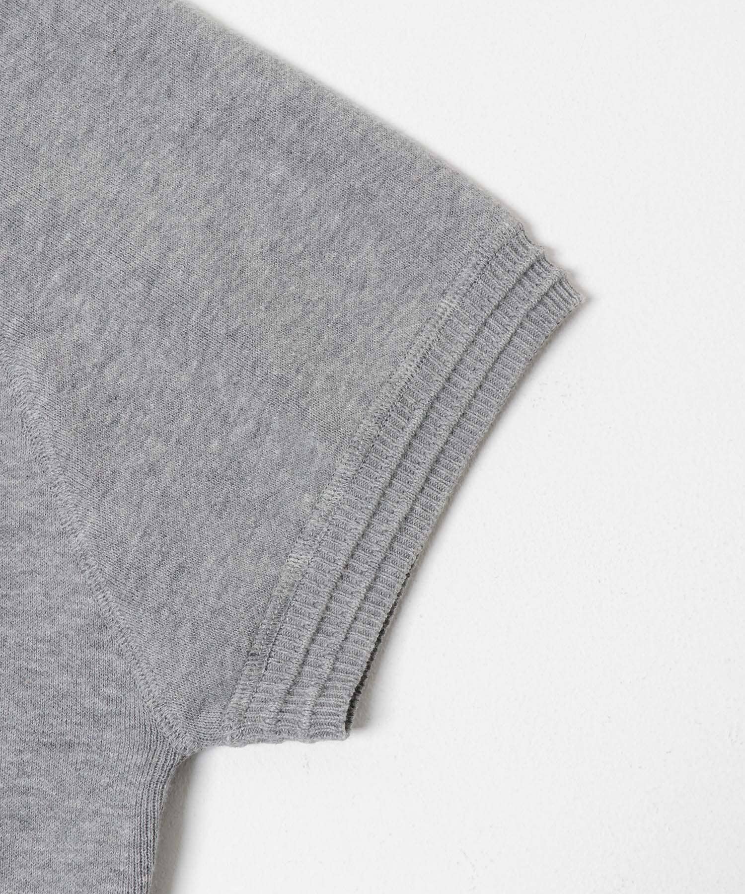TOP GRAY