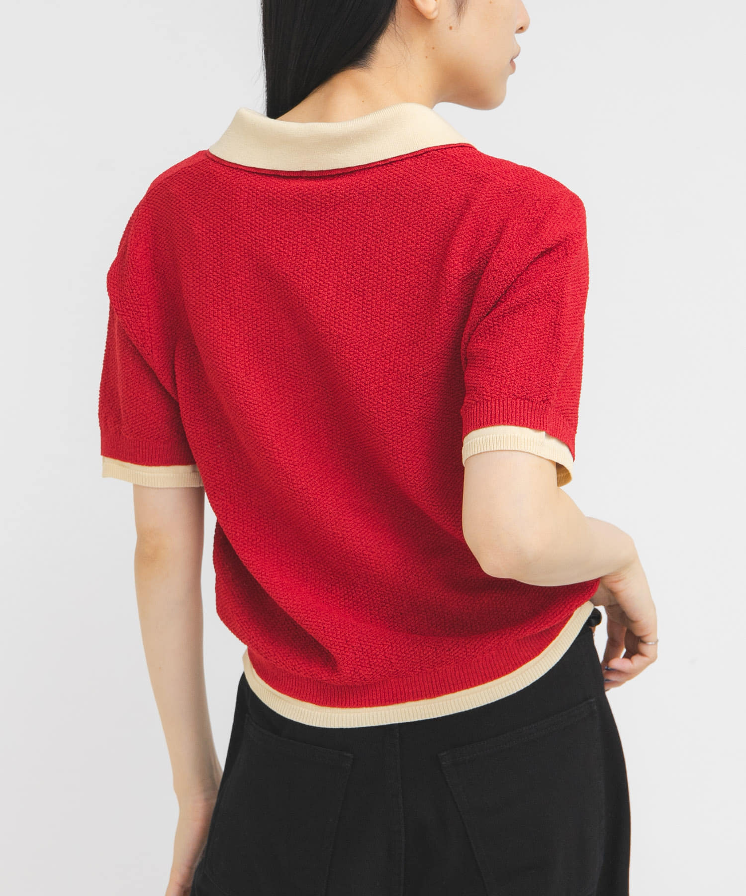 RED×CREAM