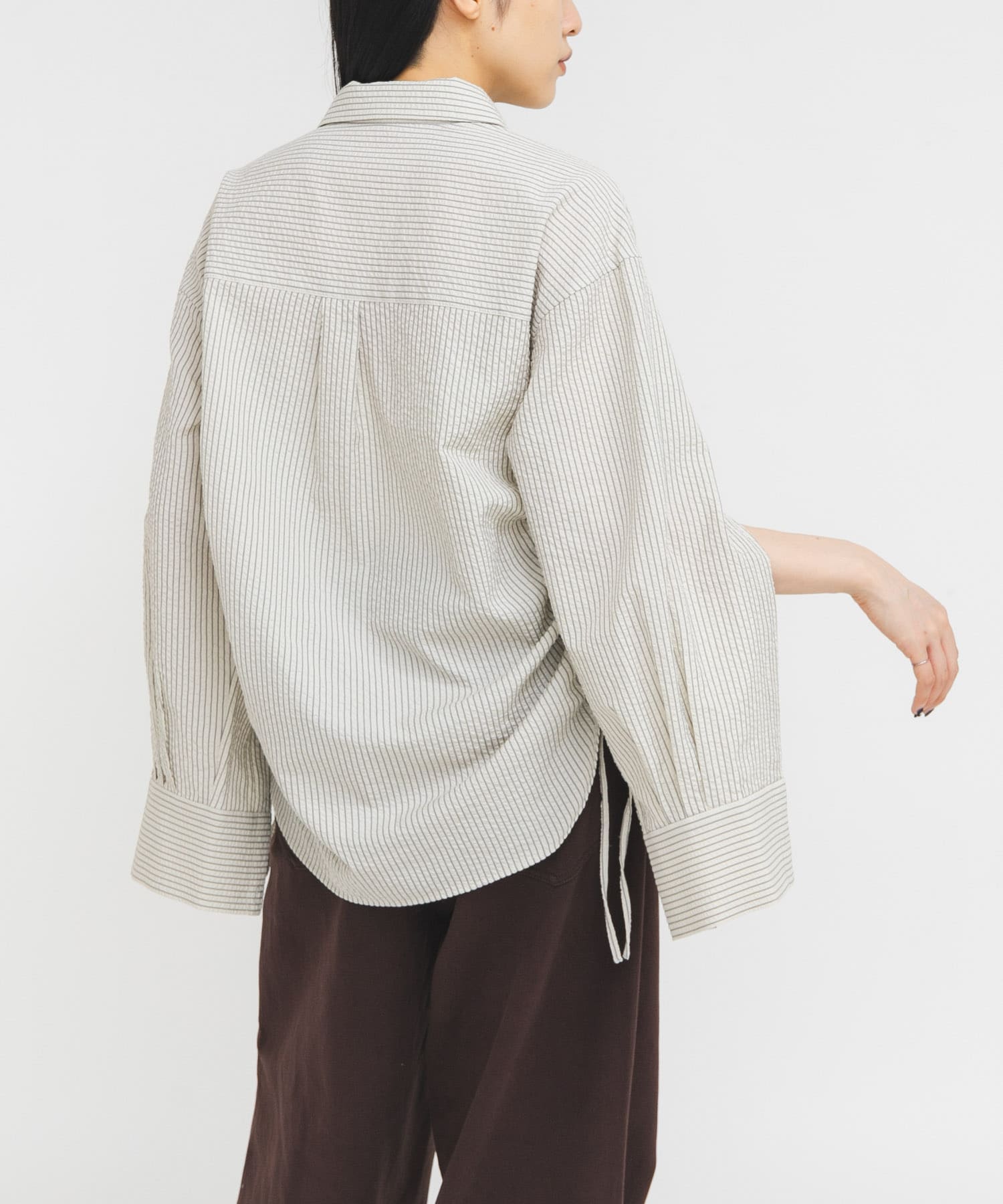BEIGE×BLK
