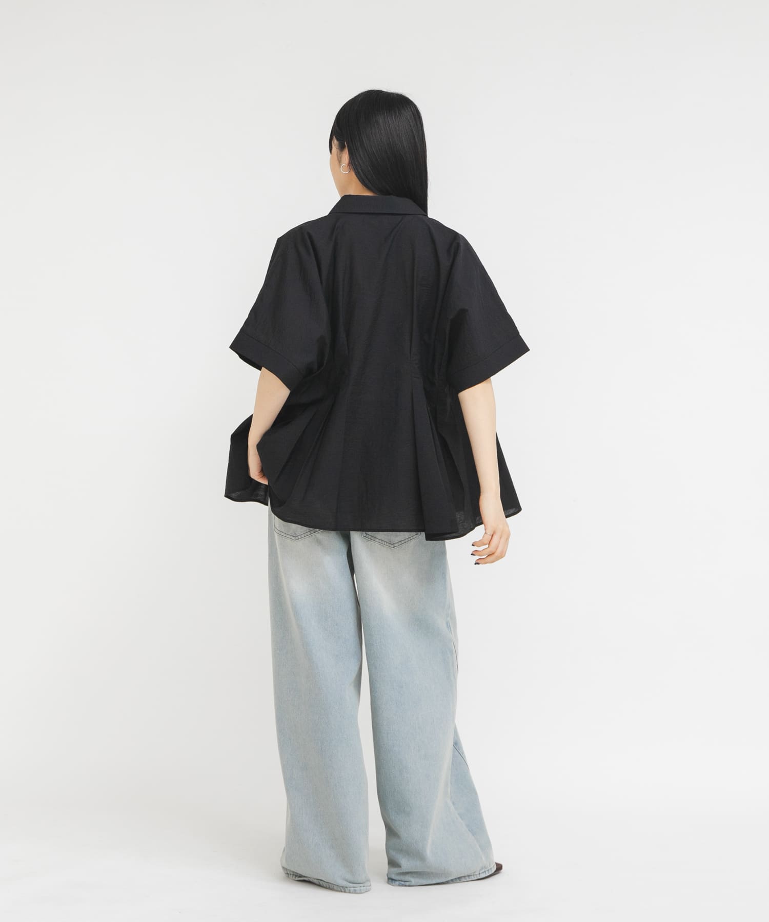 身長 : 160cm サイズ : one