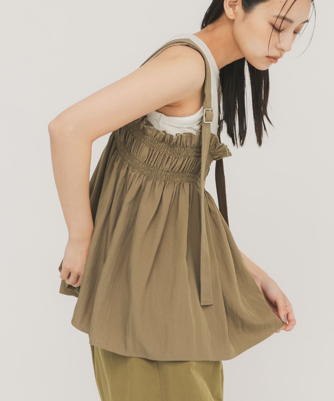 KHAKI