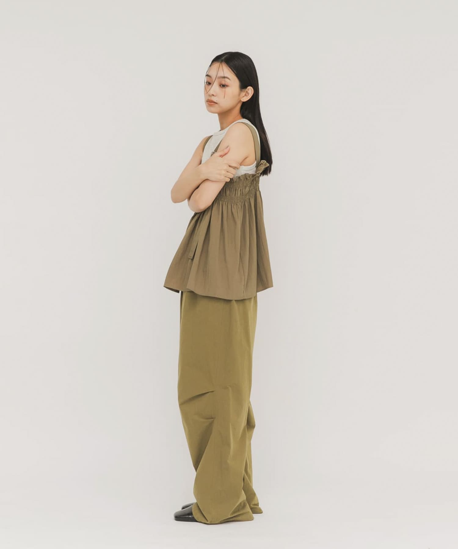 身長 : 163cm サイズ : one