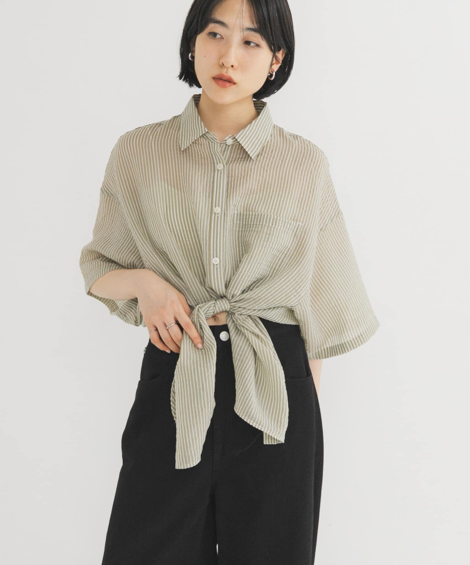 KHAKI