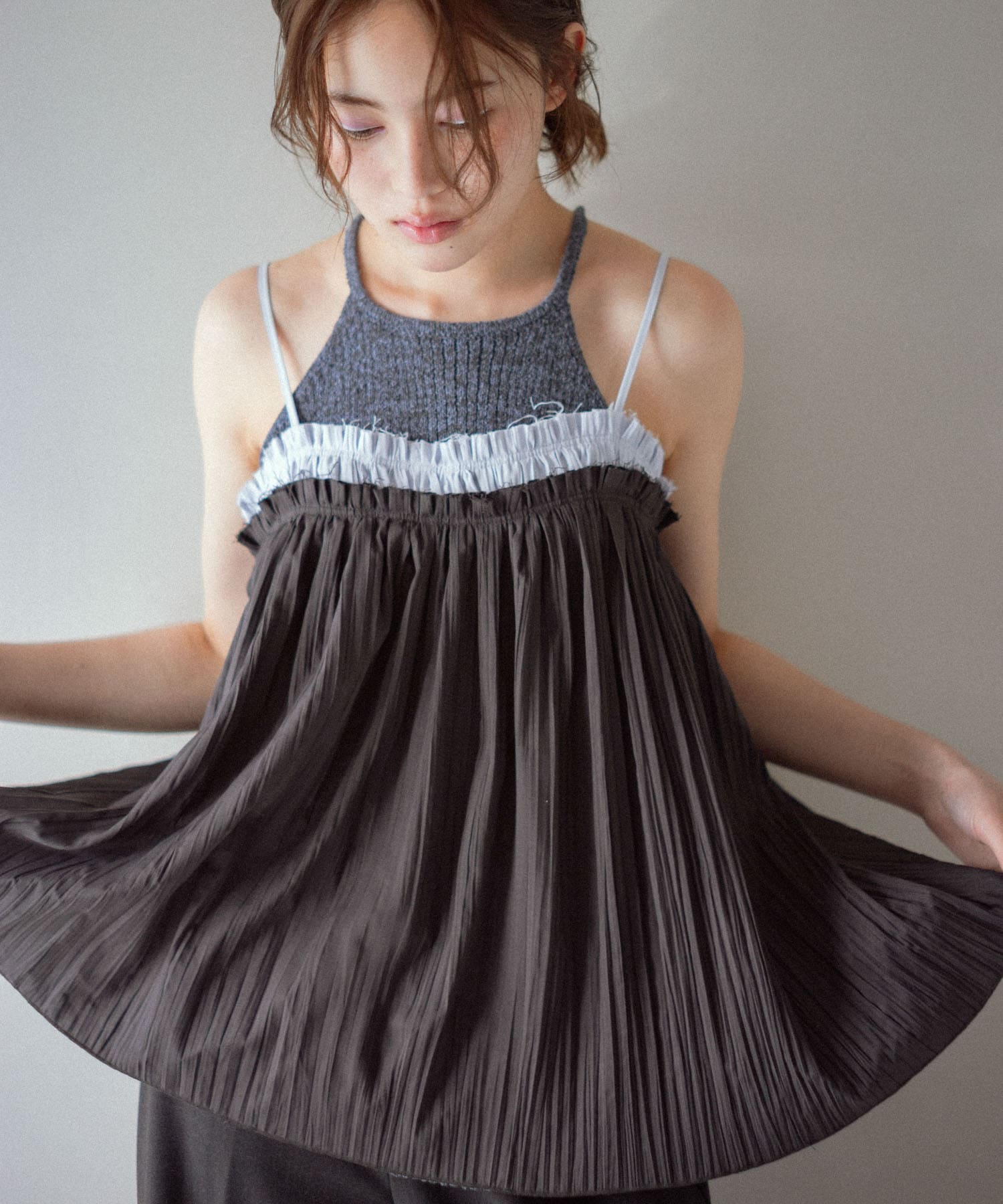 バイカラークリンクルビスチェ