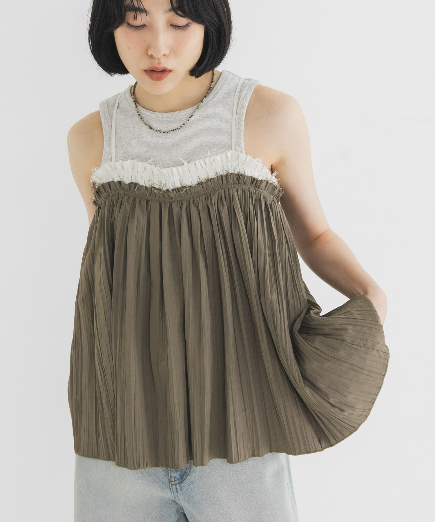 KHAKI×IVO
