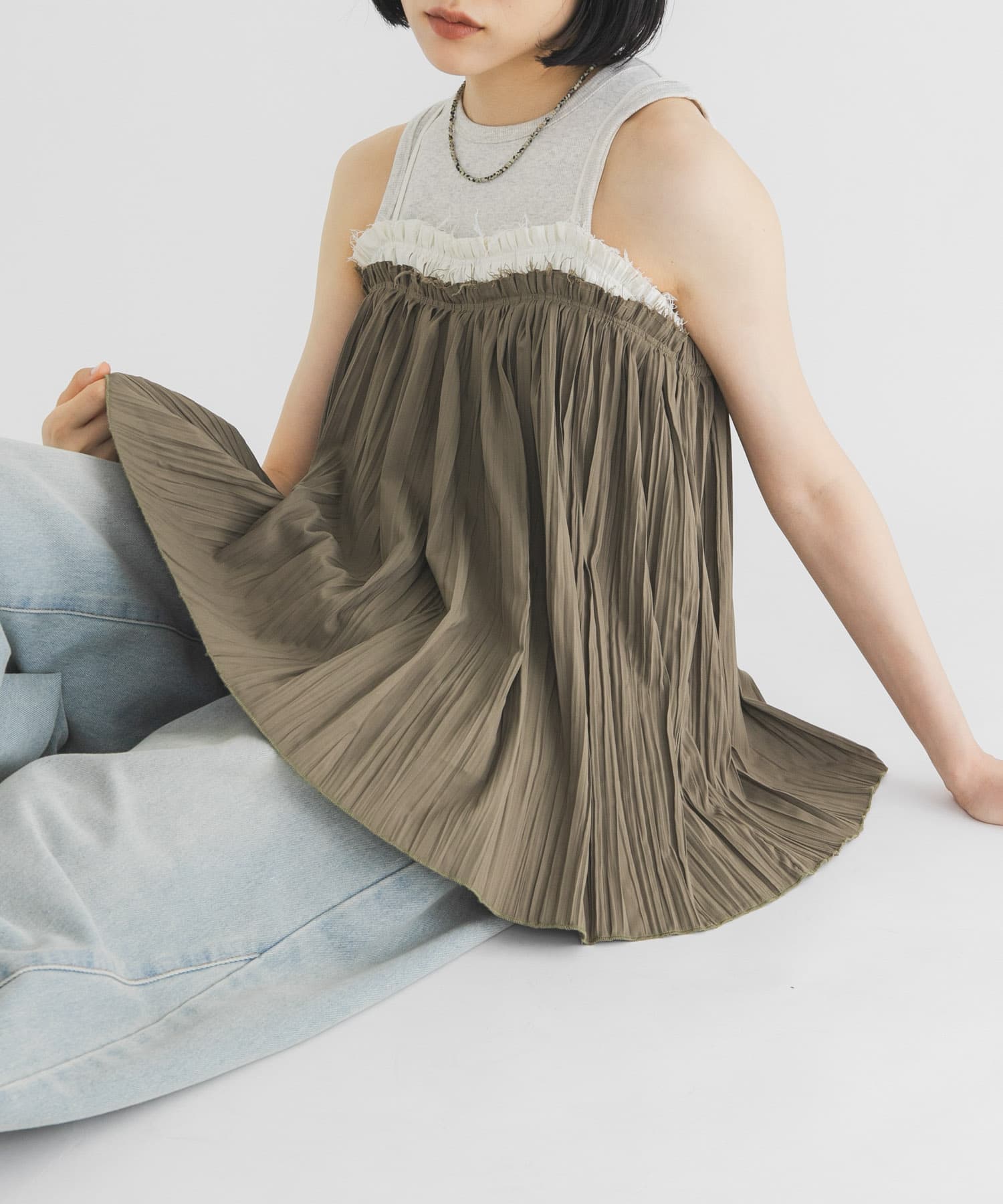 KHAKI×IVO