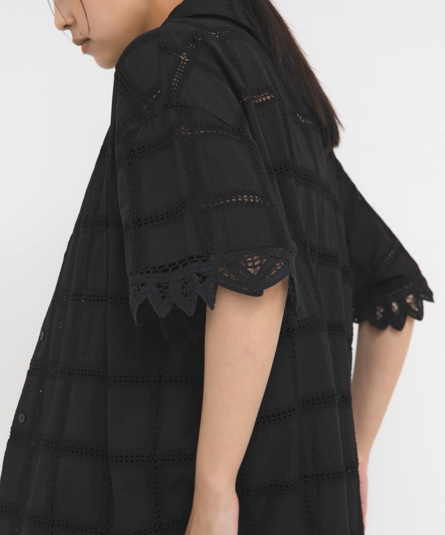 身長 : 163cm サイズ : one