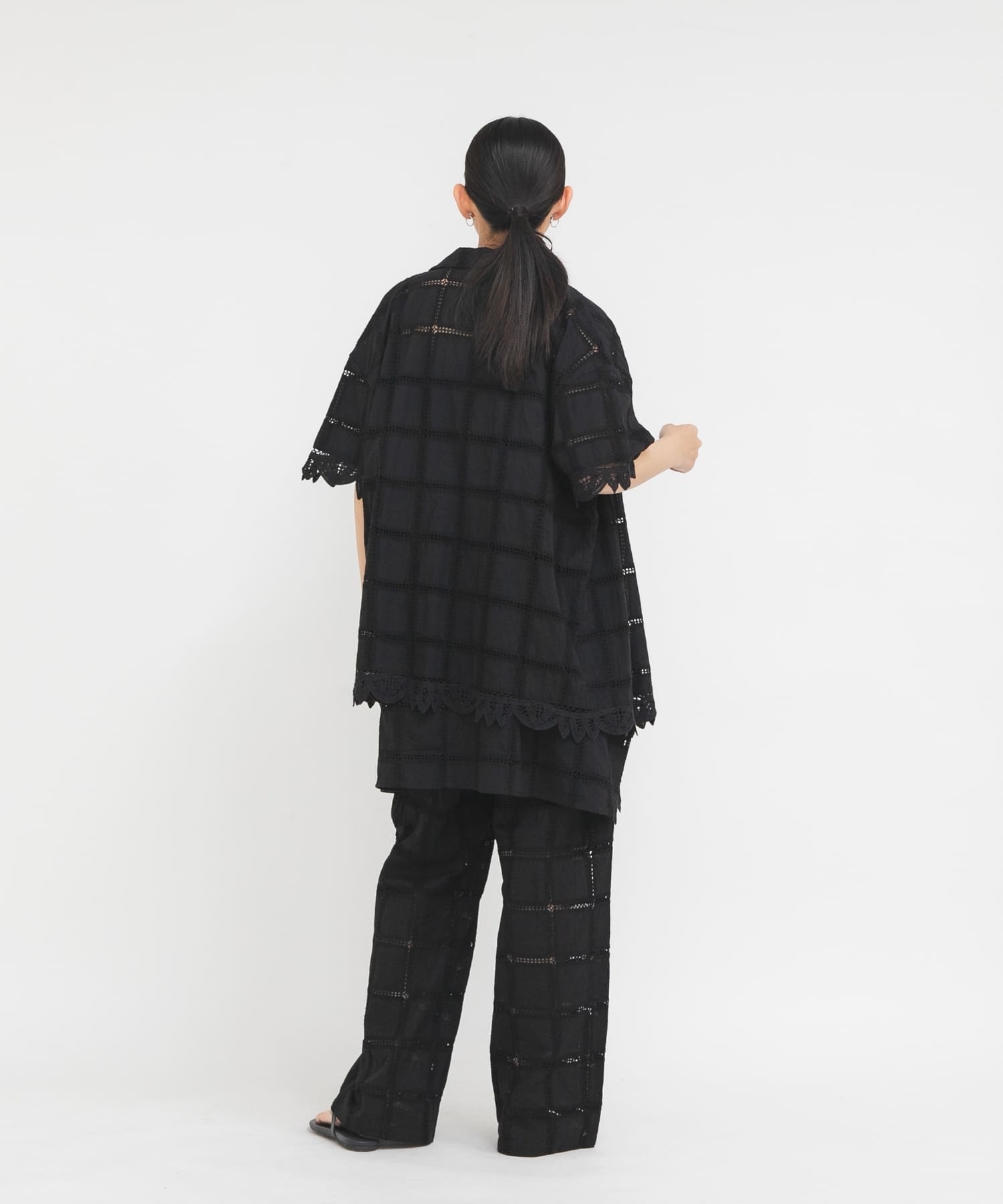 身長 : 163cm サイズ : one