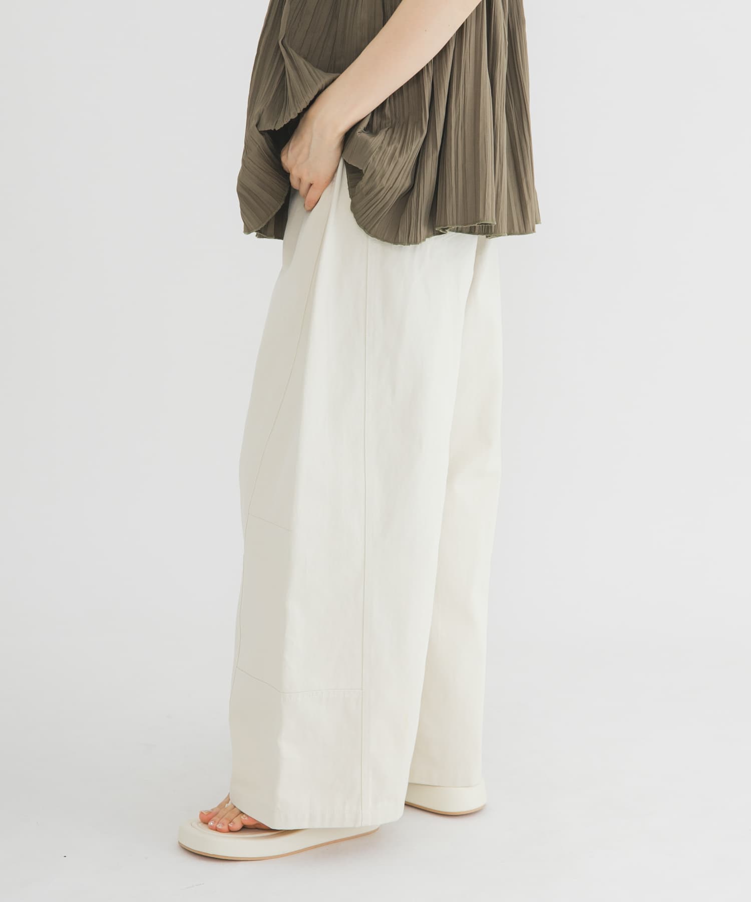 IVORY
