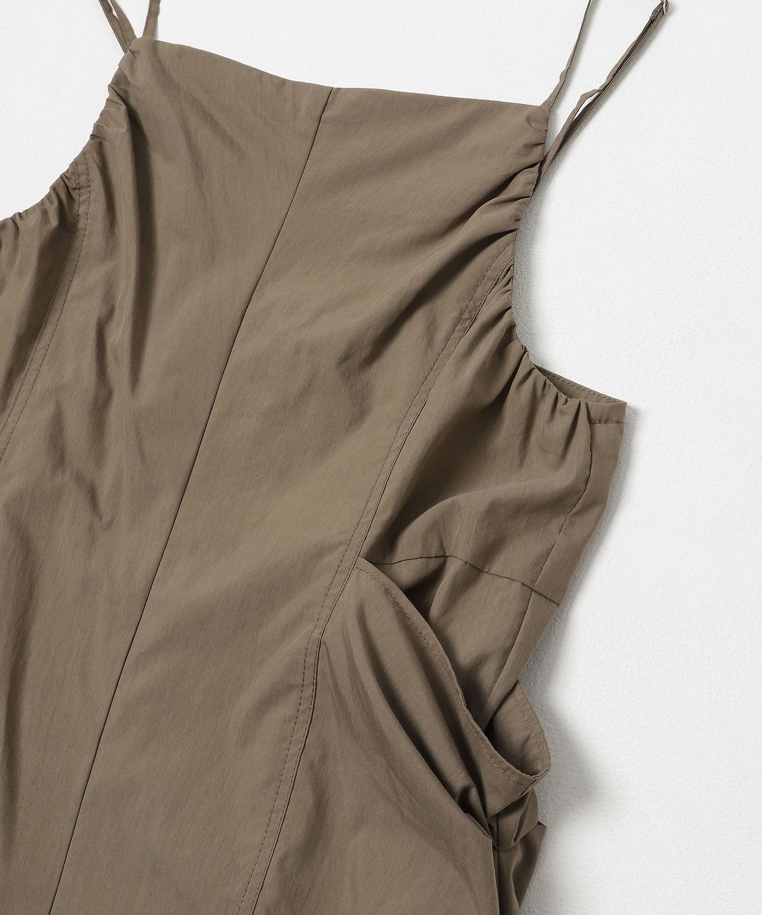 ポケットディティールキャミサロペット BROWN One