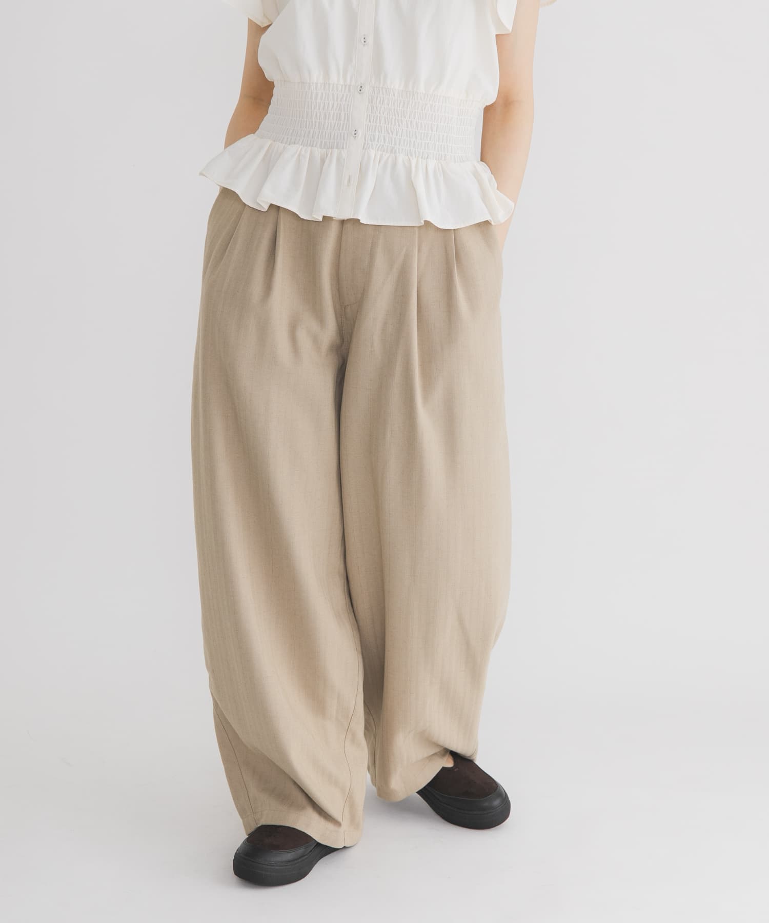 BEIGE