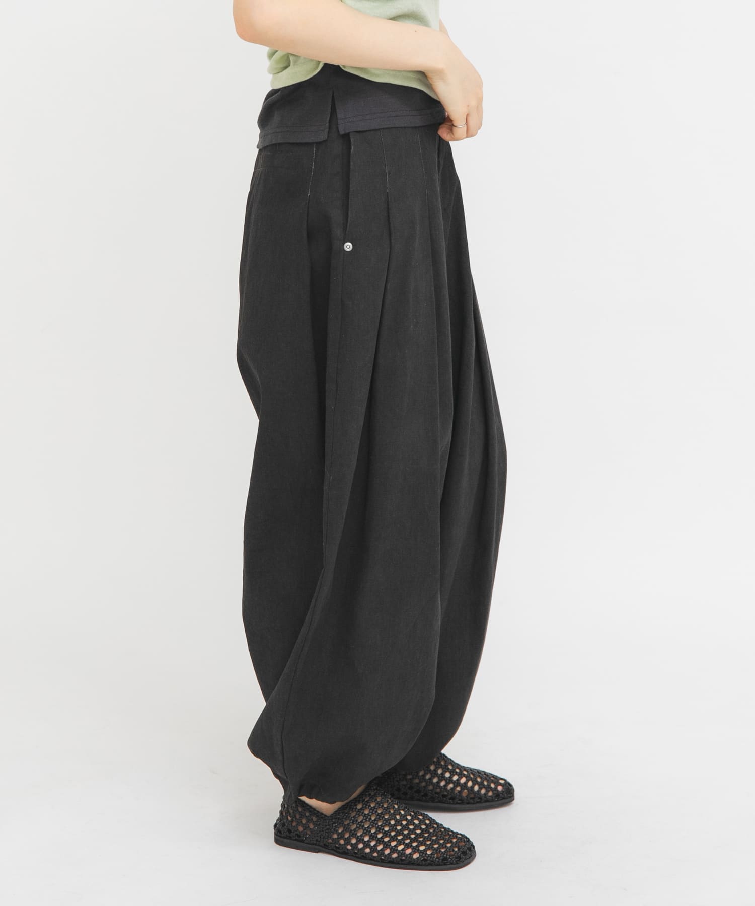 身長 : 160cm サイズ : 36