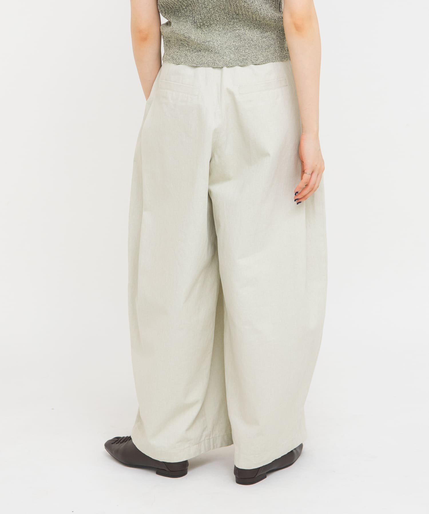 身長 : 160cm サイズ : 36