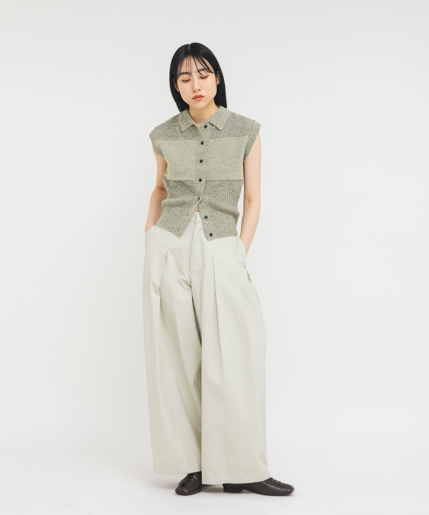 身長 : 160cm サイズ : 36