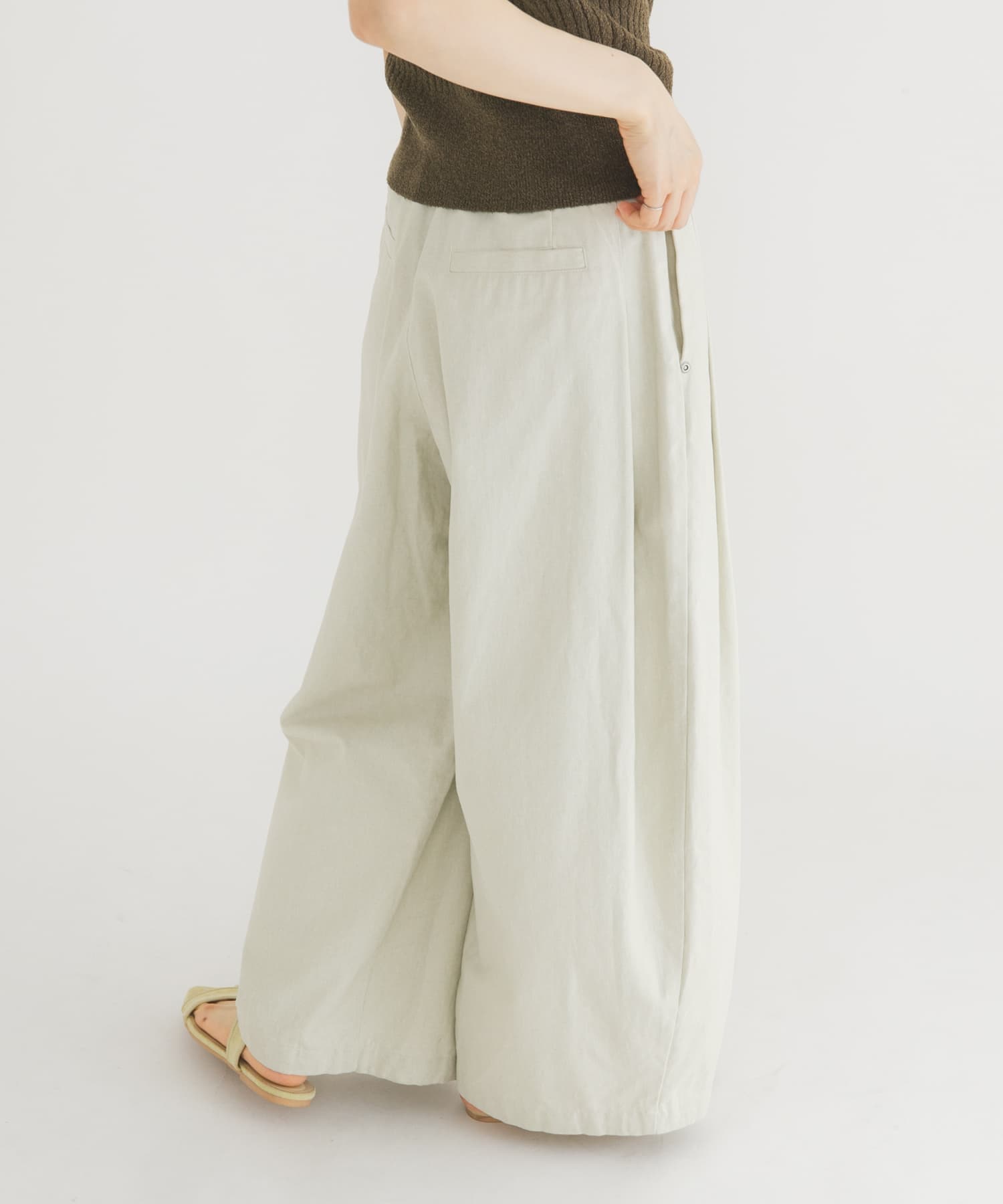 IVORY