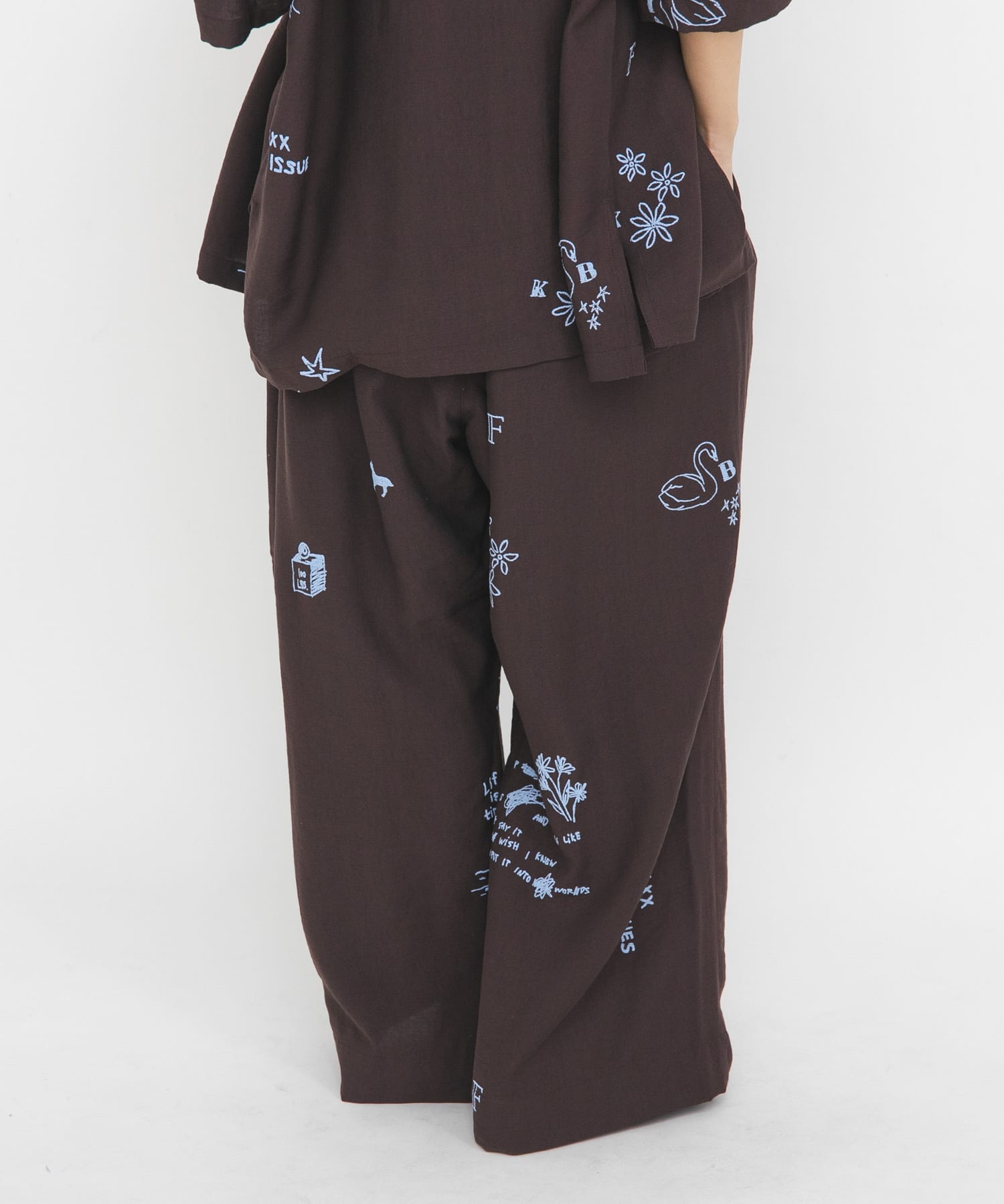 身長 : 163cm サイズ : one