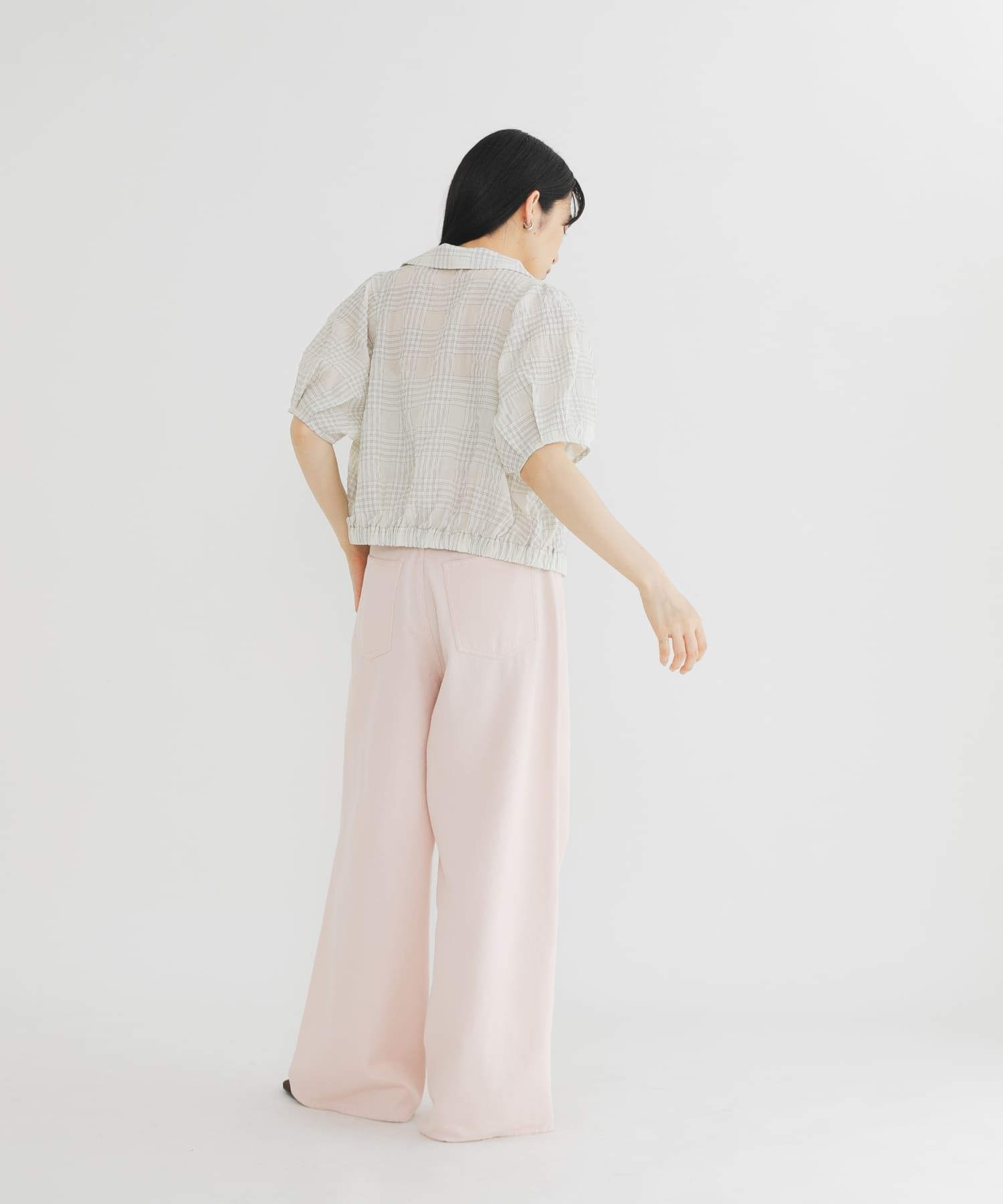 身長：160cm サイズ：36