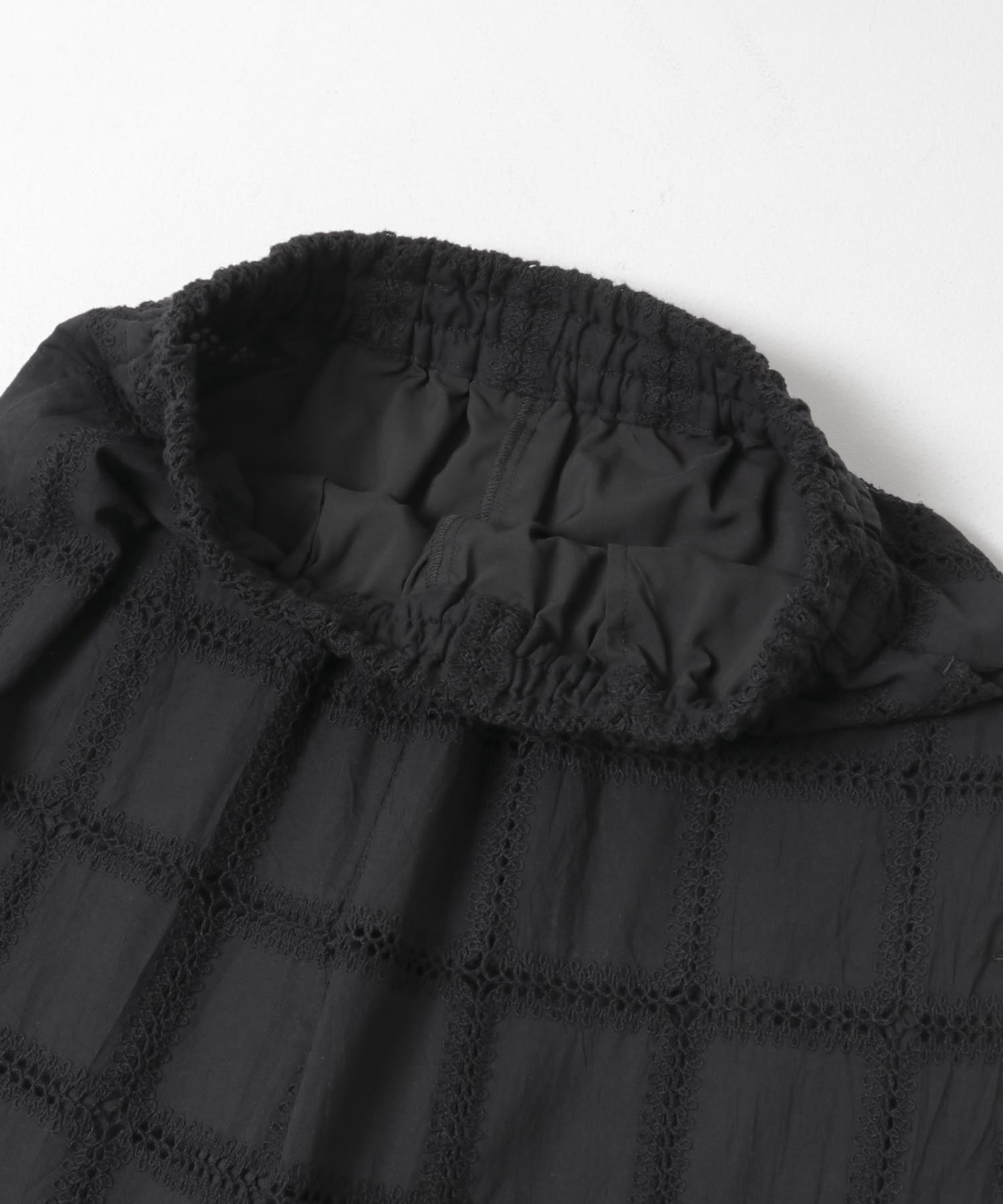 アイレットエンブロイダリーパンツ BLACK One
