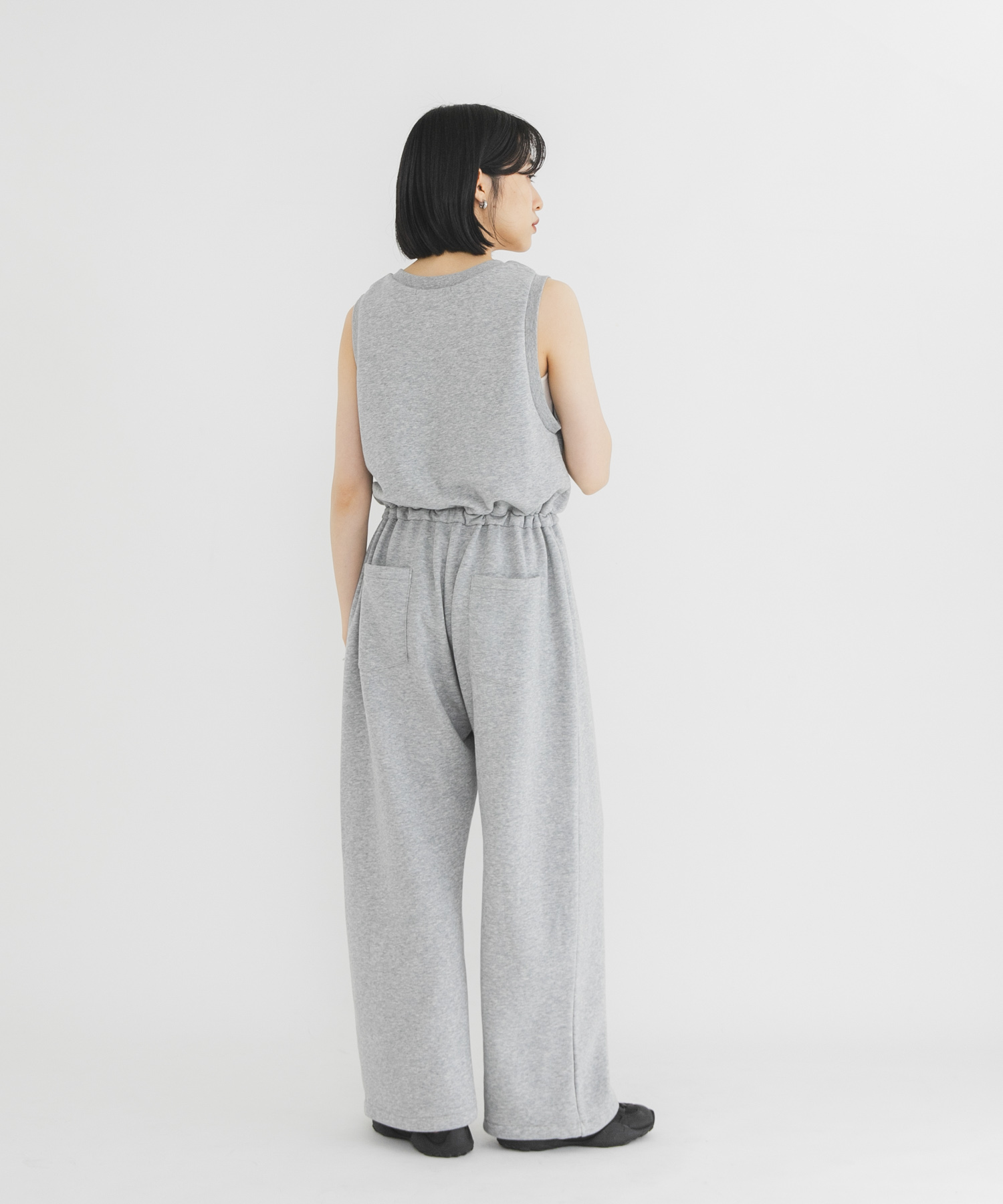 TOP GRAY