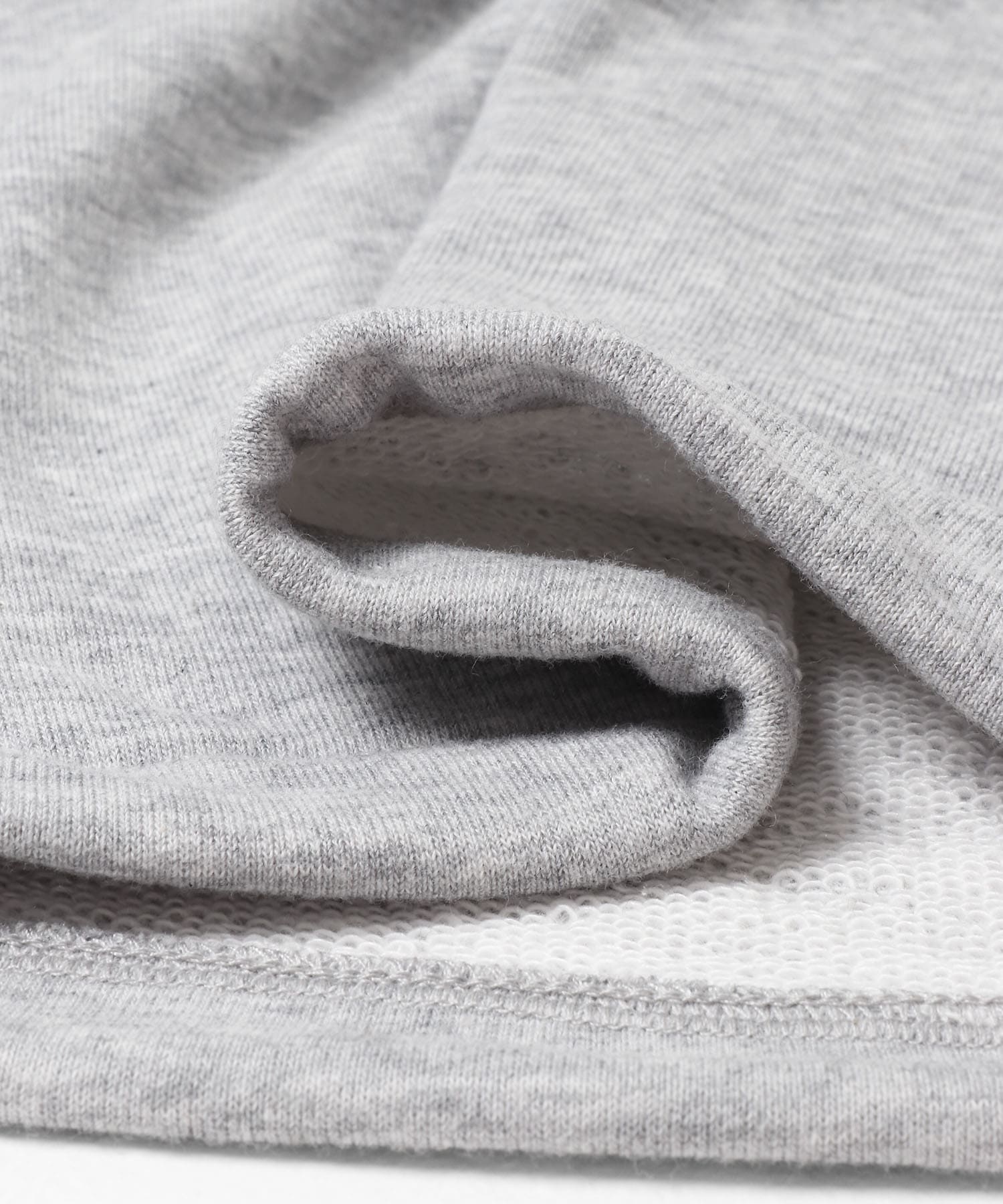 TOP GRAY