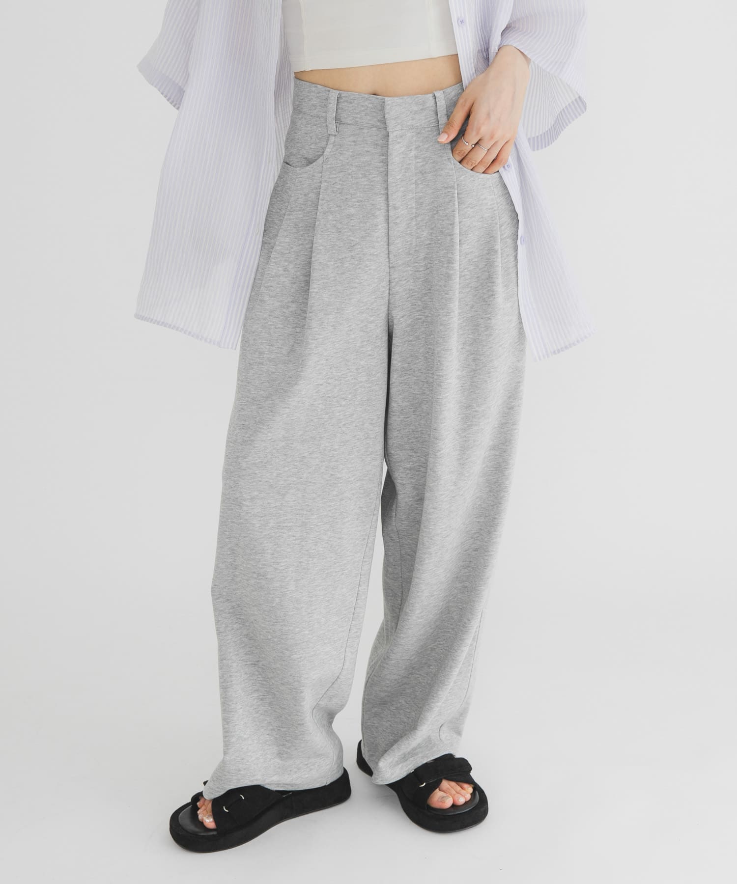 TOP GRAY