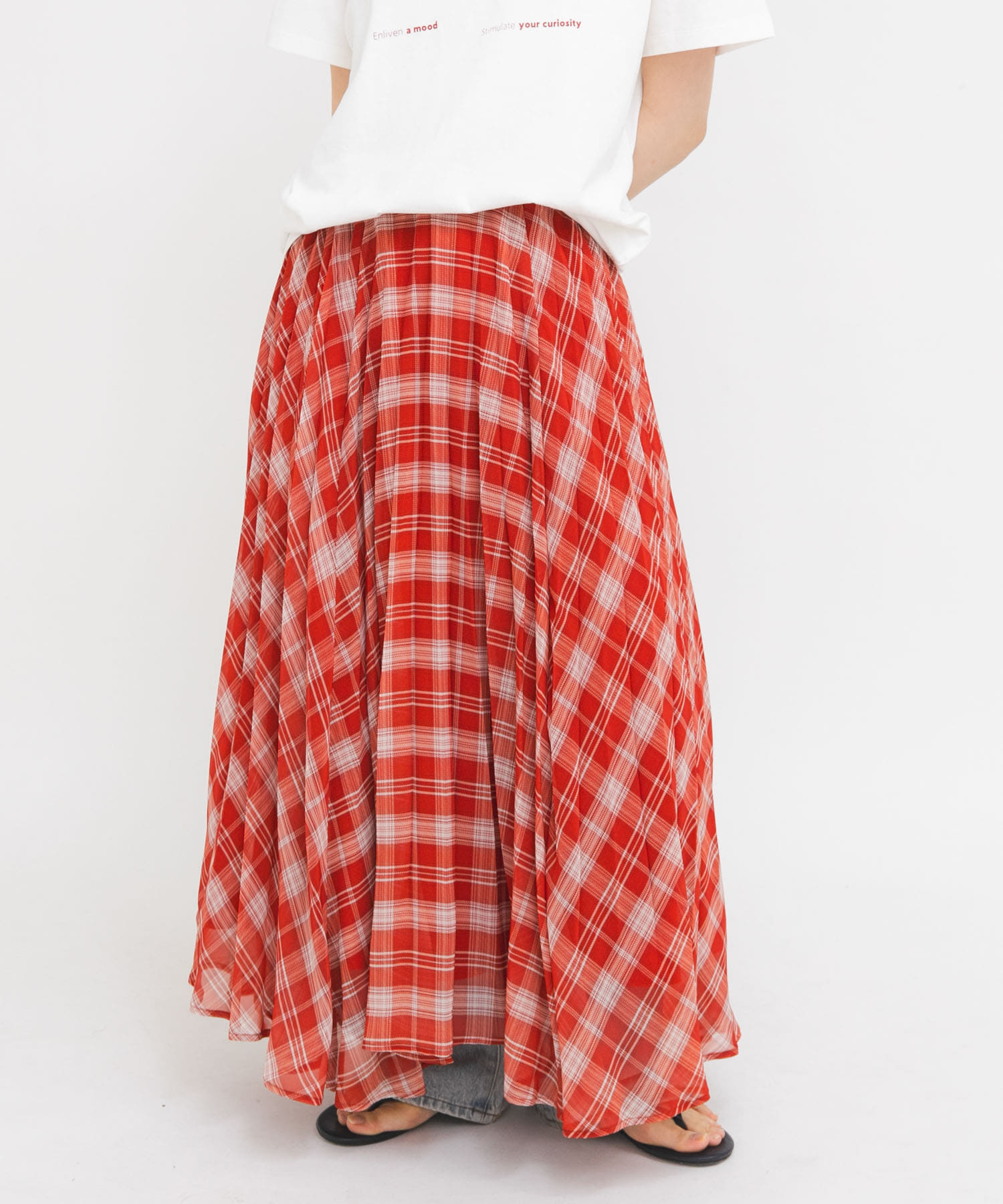RED×IVORY