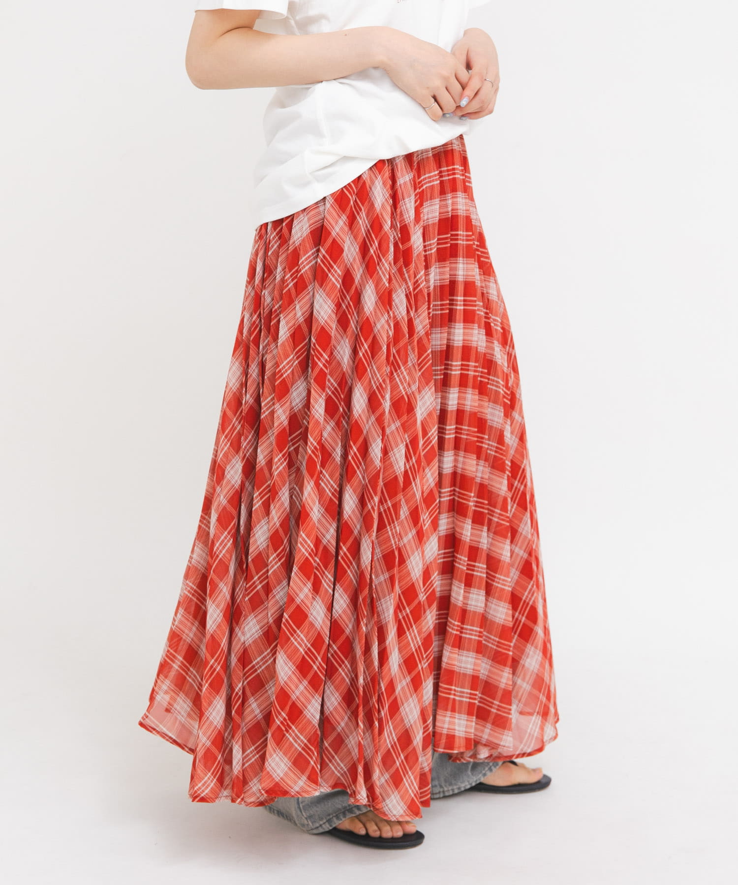 RED×IVORY