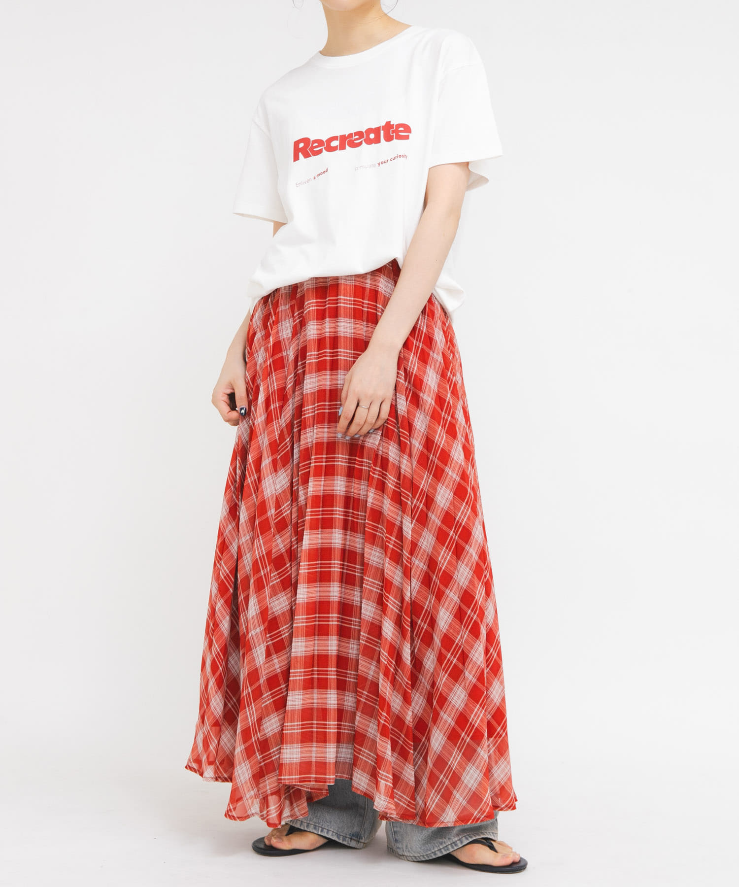 RED×IVORY
