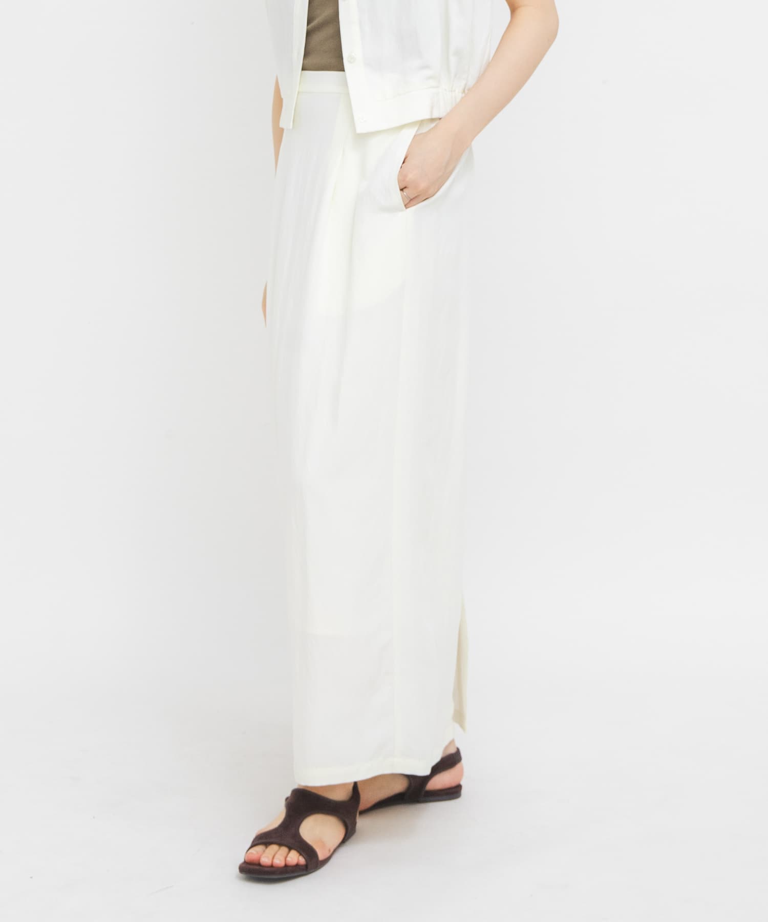 IVORY