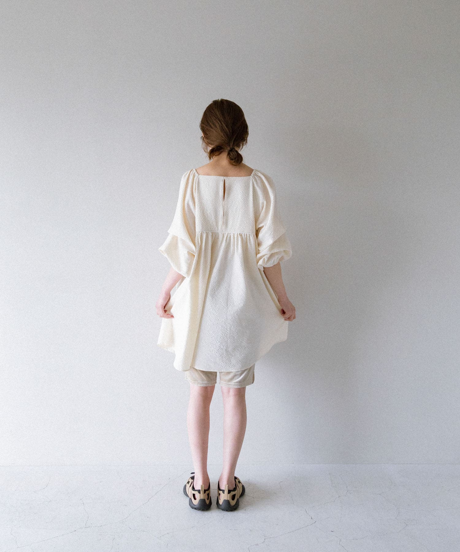 IVORY