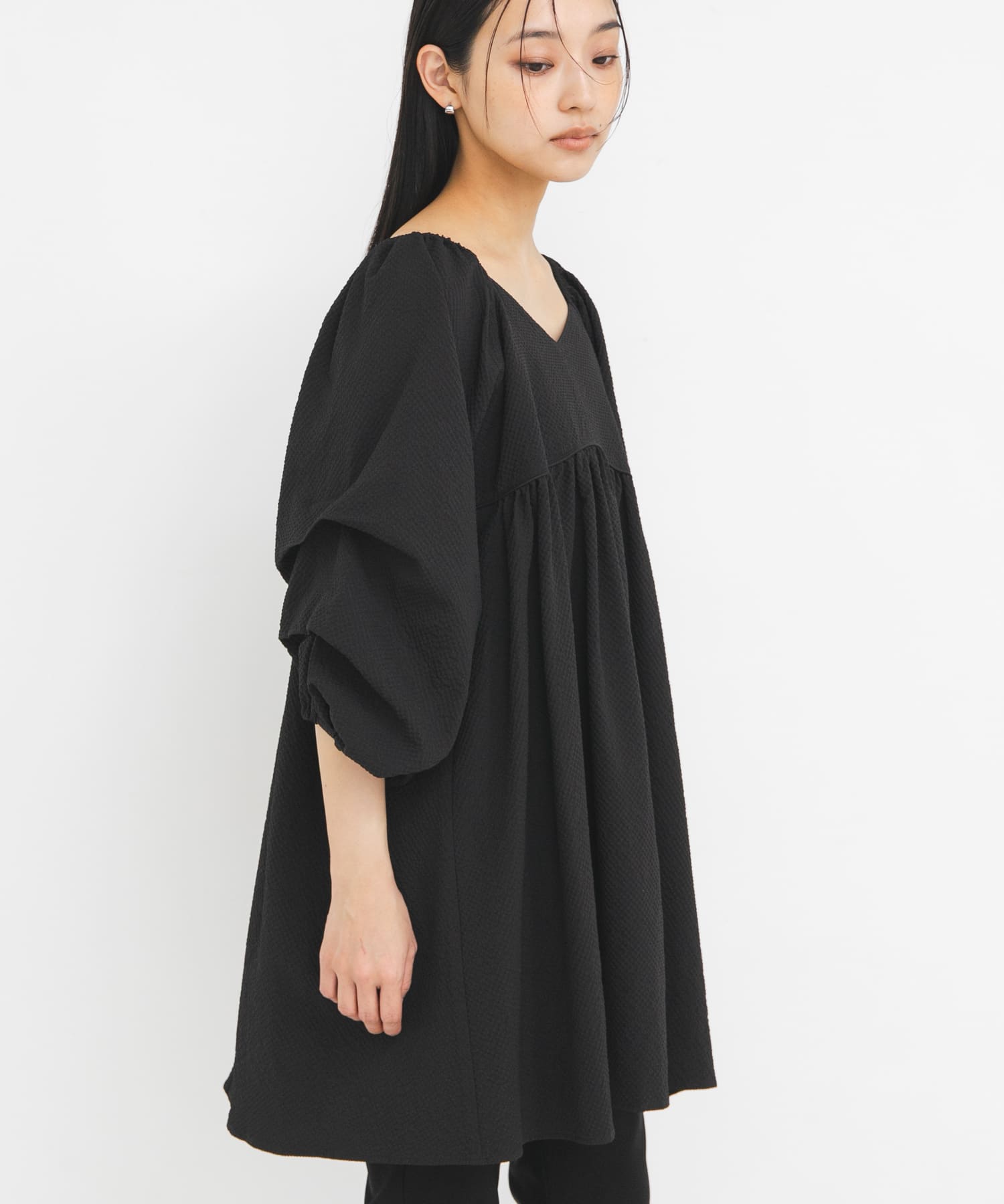 身長 : 163cm サイズ : one