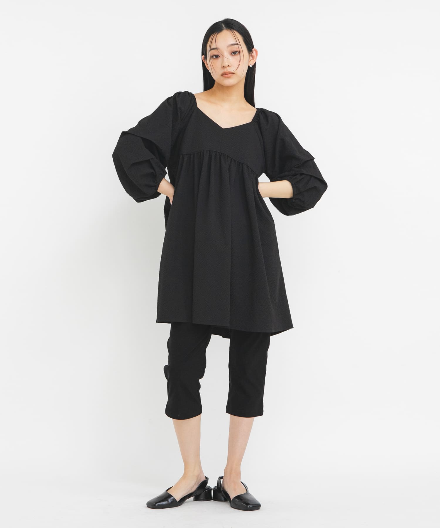 身長 : 163cm サイズ : one