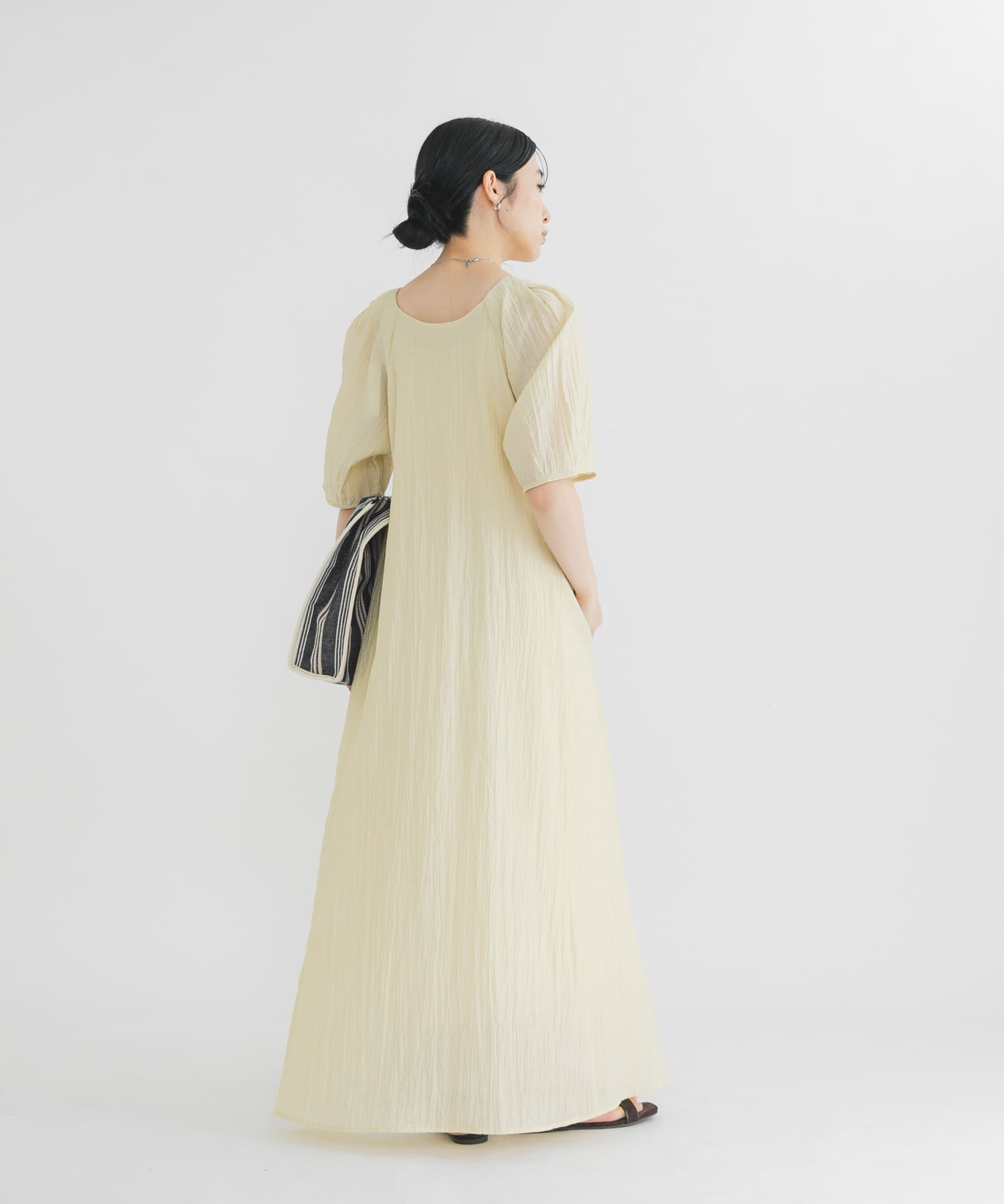 2WAYタックスリーブフレアワンピース(One OLIVE): ワンピース｜URBAN
