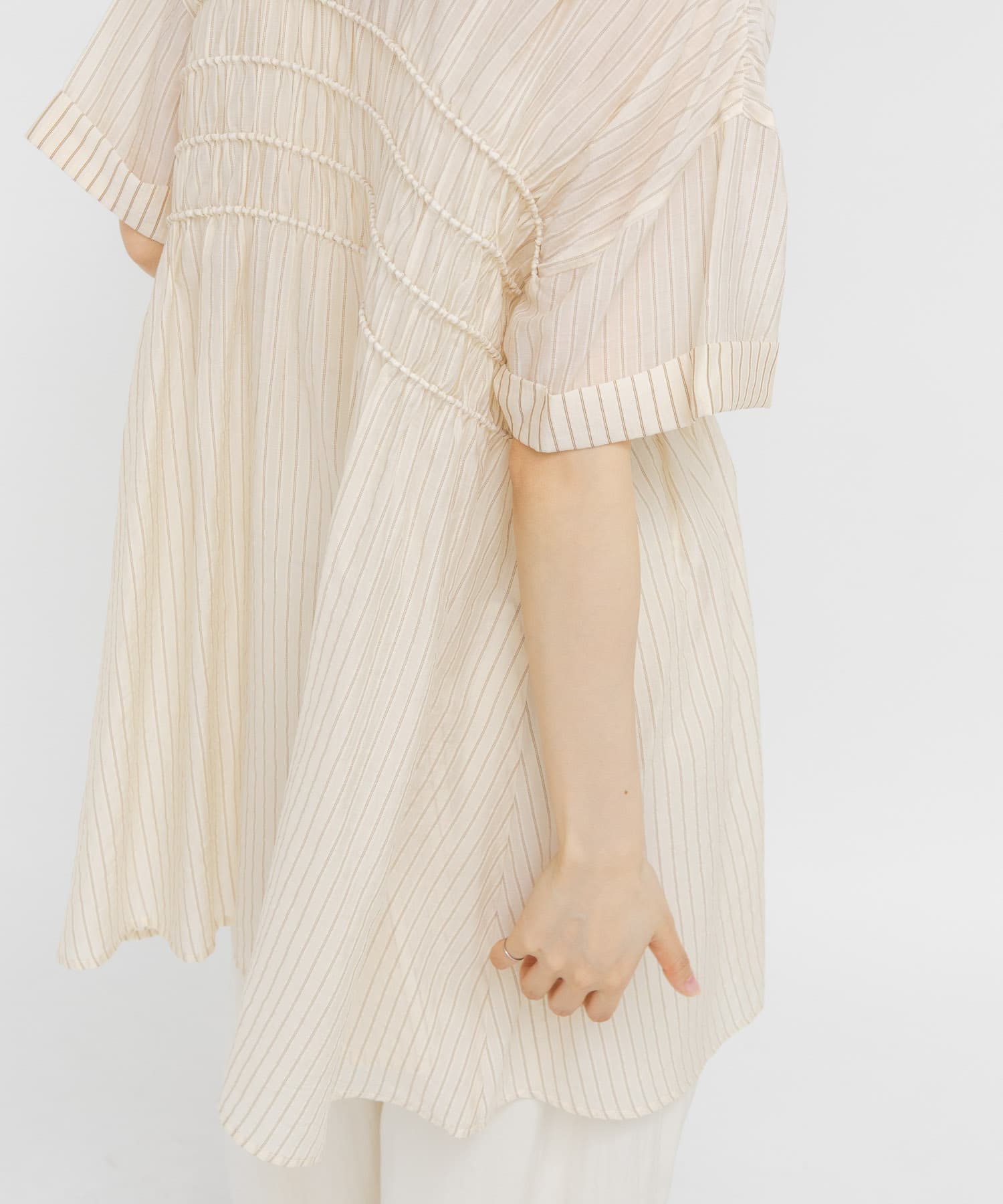 身長：160cm サイズ：one