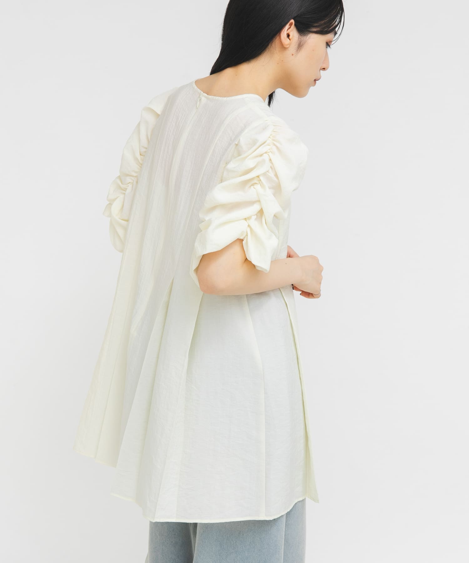 身長：160cm サイズ：one