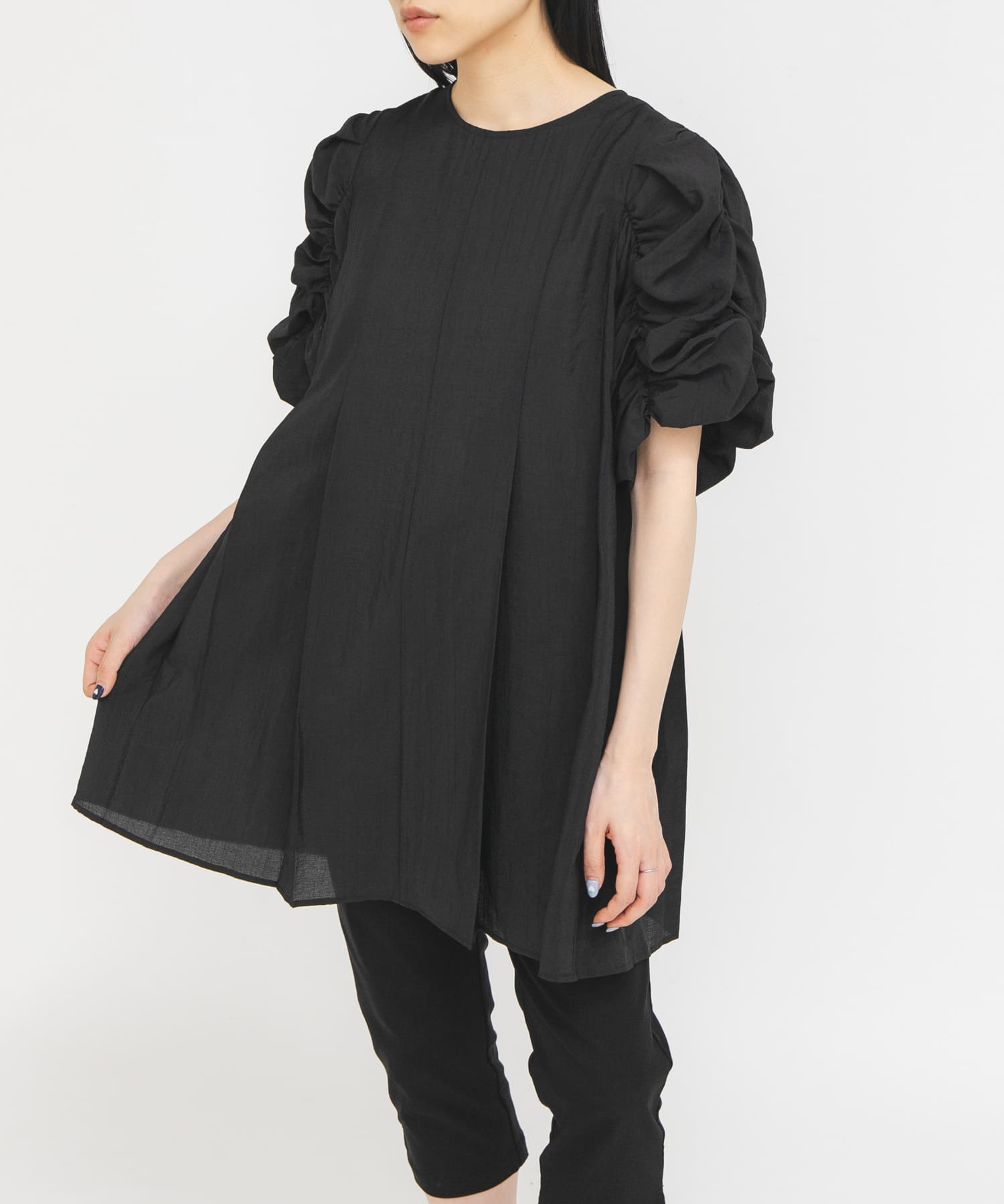 身長：160cm サイズ：one