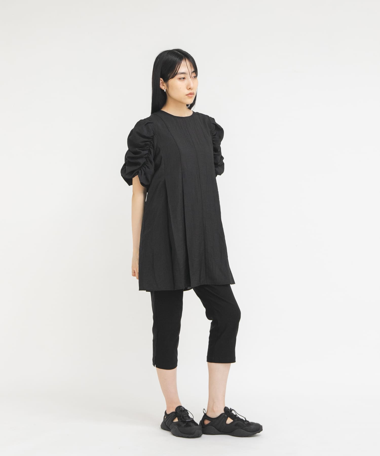 身長：160cm サイズ：one