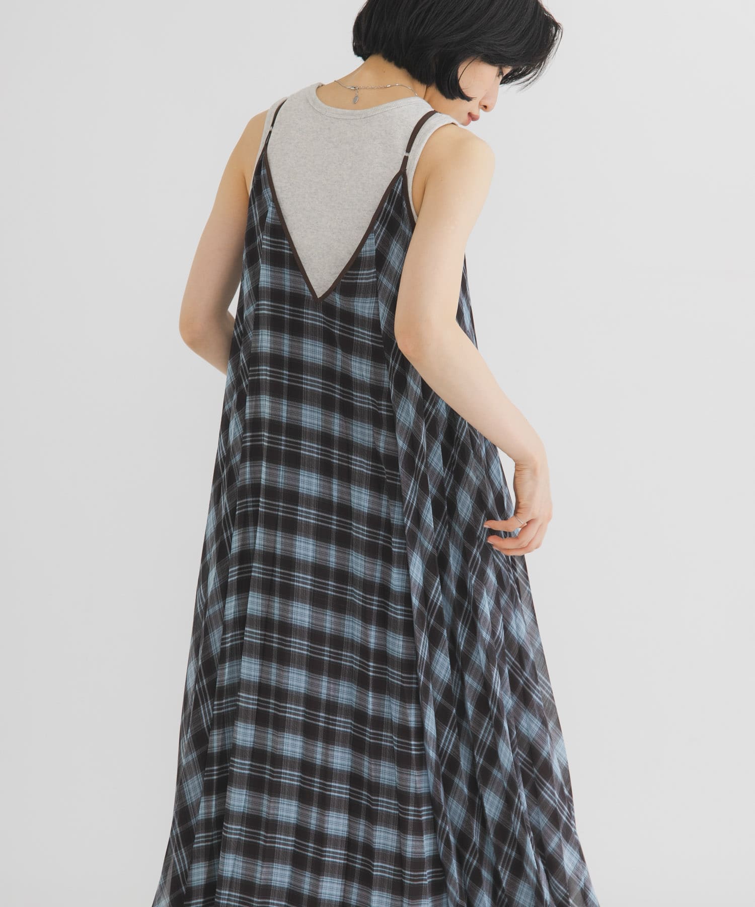 BRN×BLUE